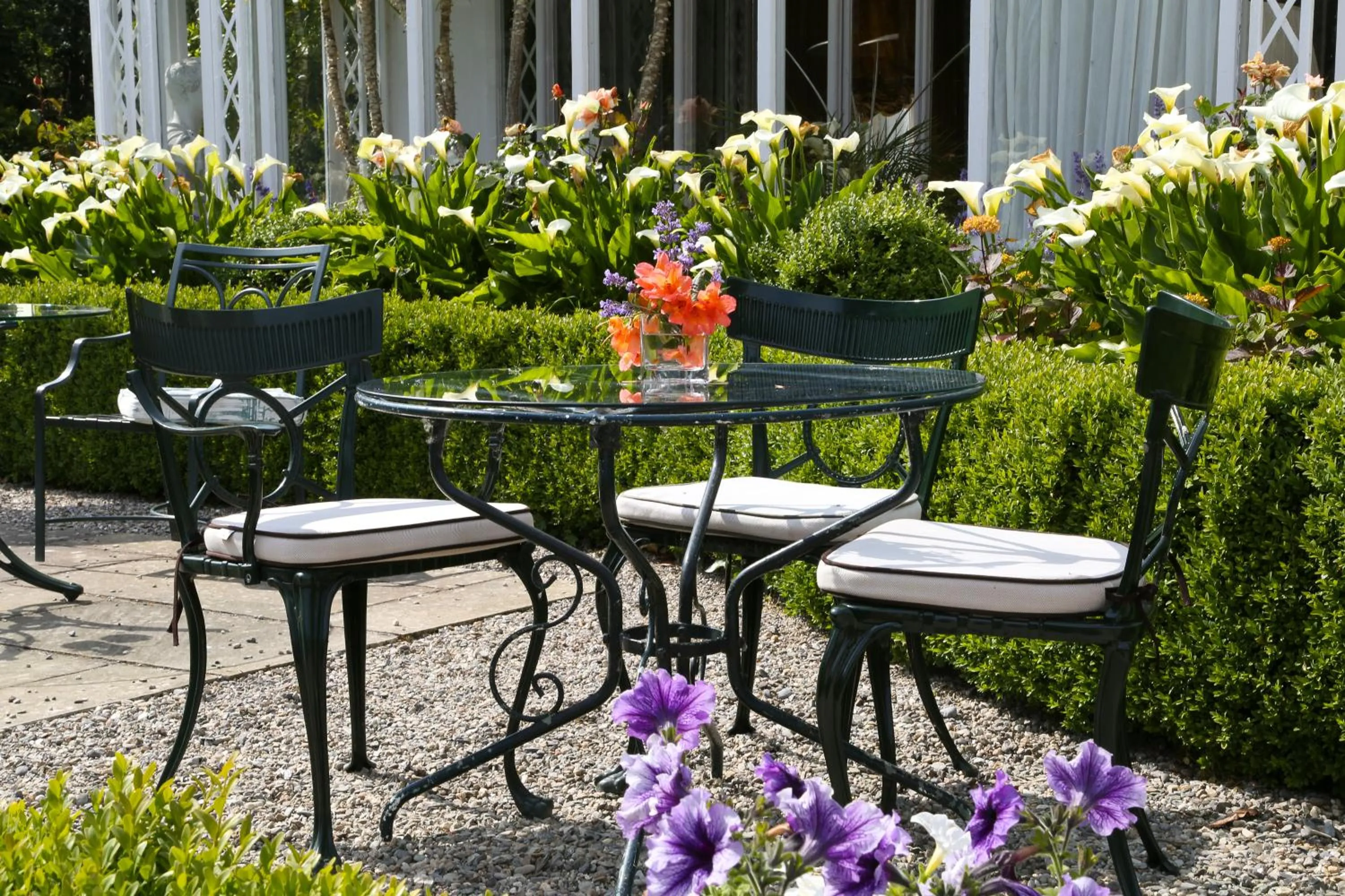 Patio in Marlfield House Hotel Relais et Chateaux