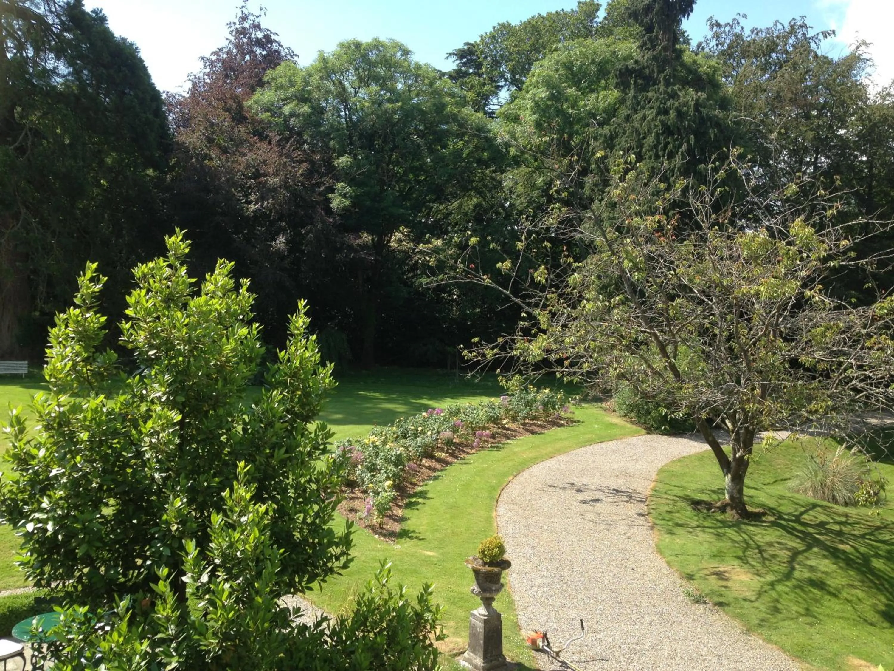 Garden in Marlfield House Hotel Relais et Chateaux