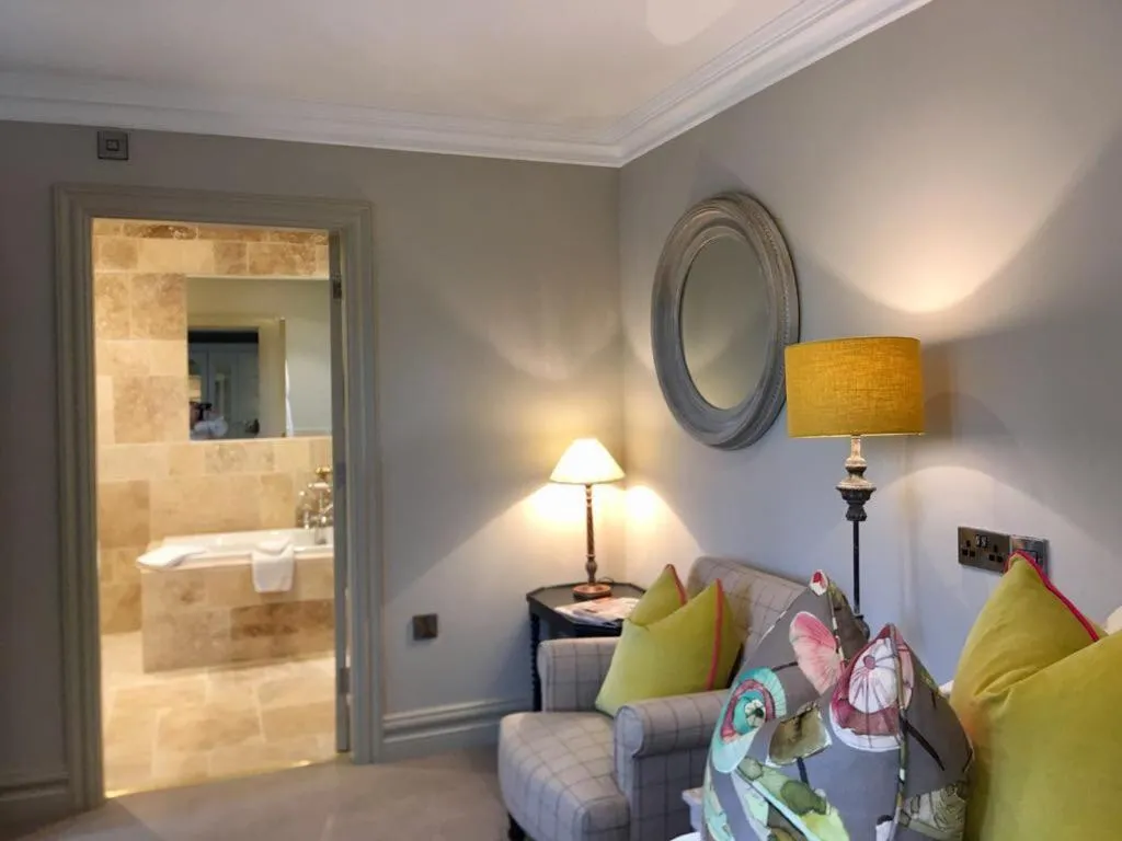 Bathroom in Marlfield House Hotel Relais et Chateaux