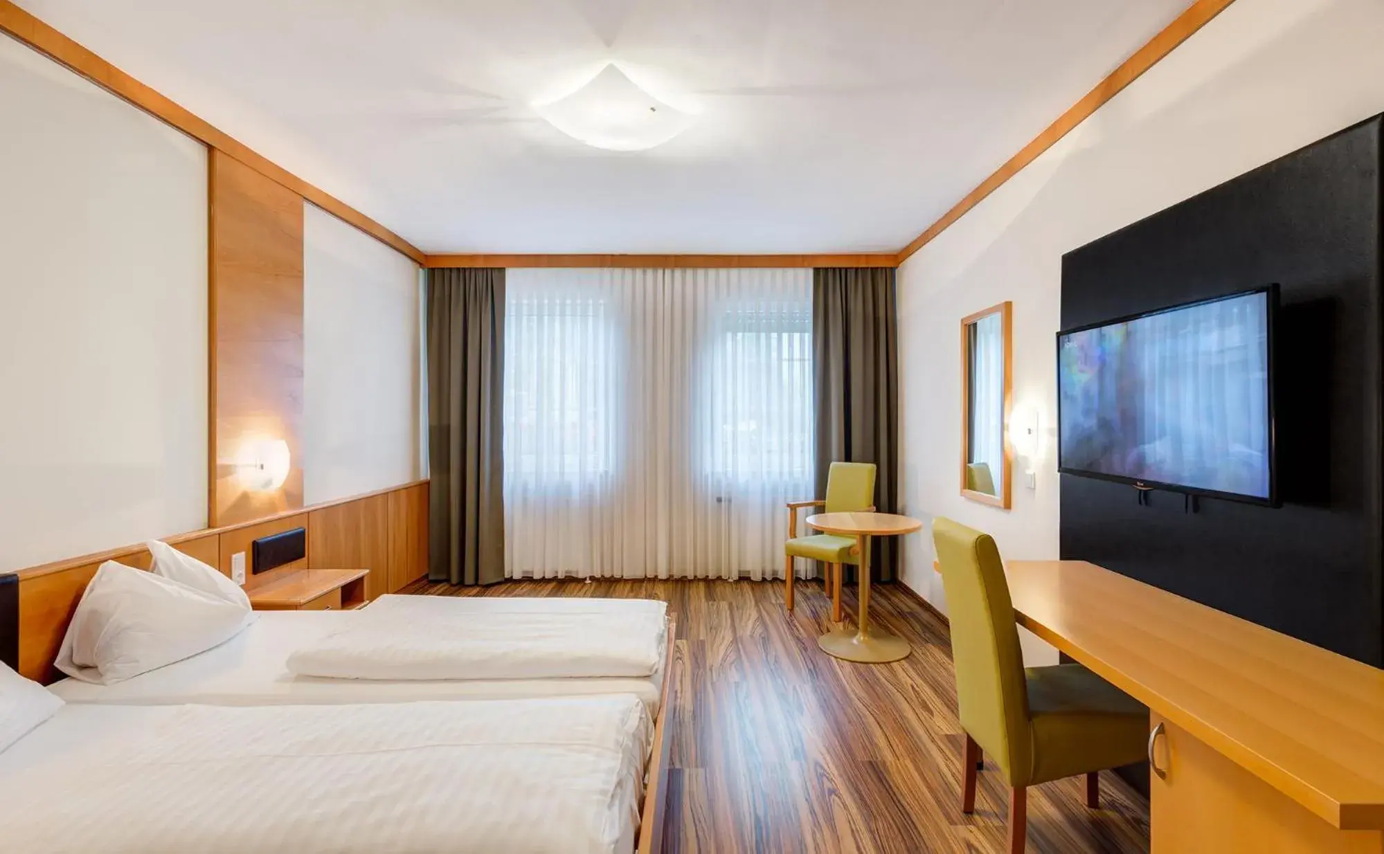 Classic Triple Room - single occupancy in Sporthotel Kurz Classic Triple Room - single occupancy in Sporthotel Kurz