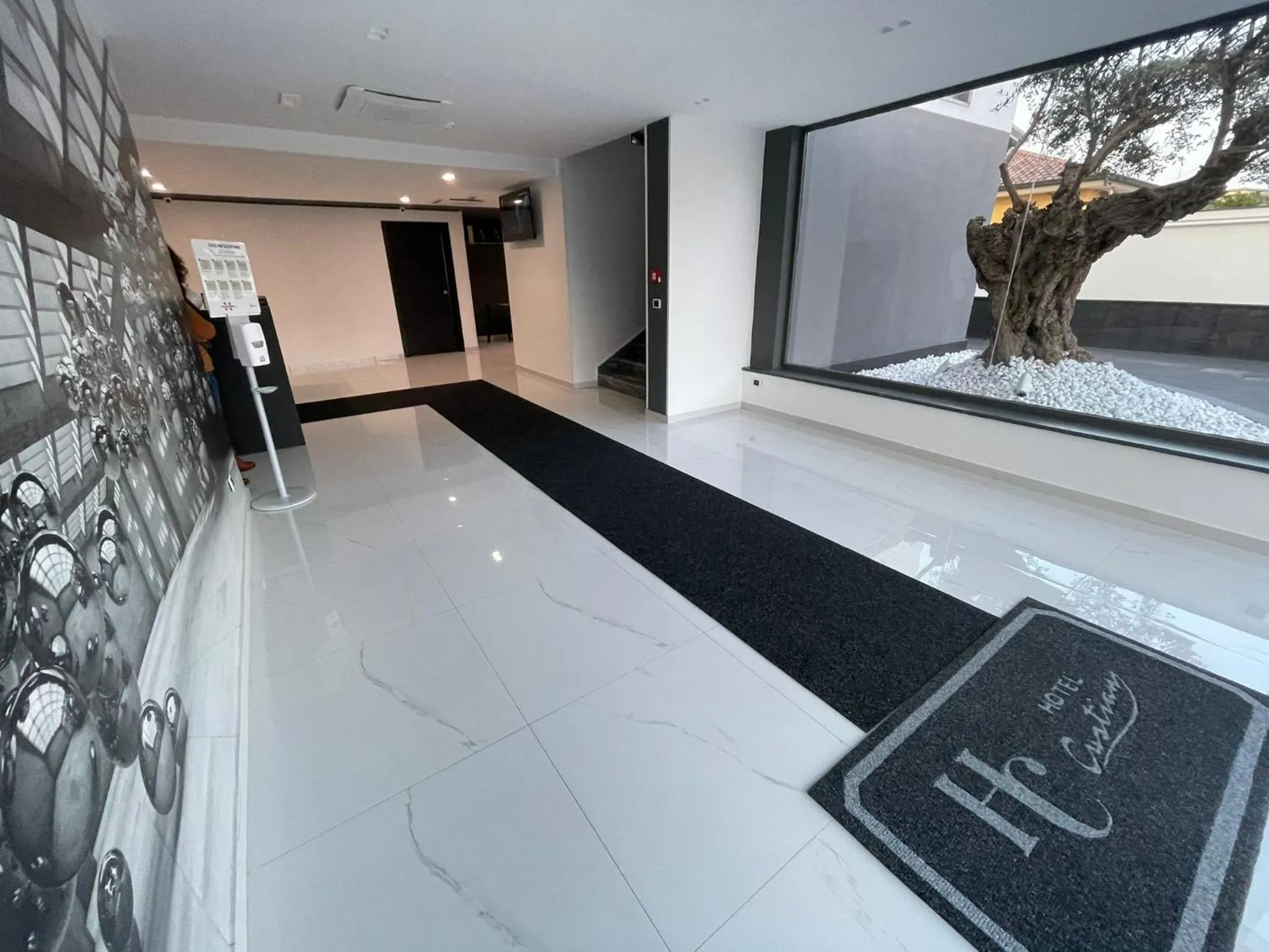 Decorative detail in Hotel Cristian