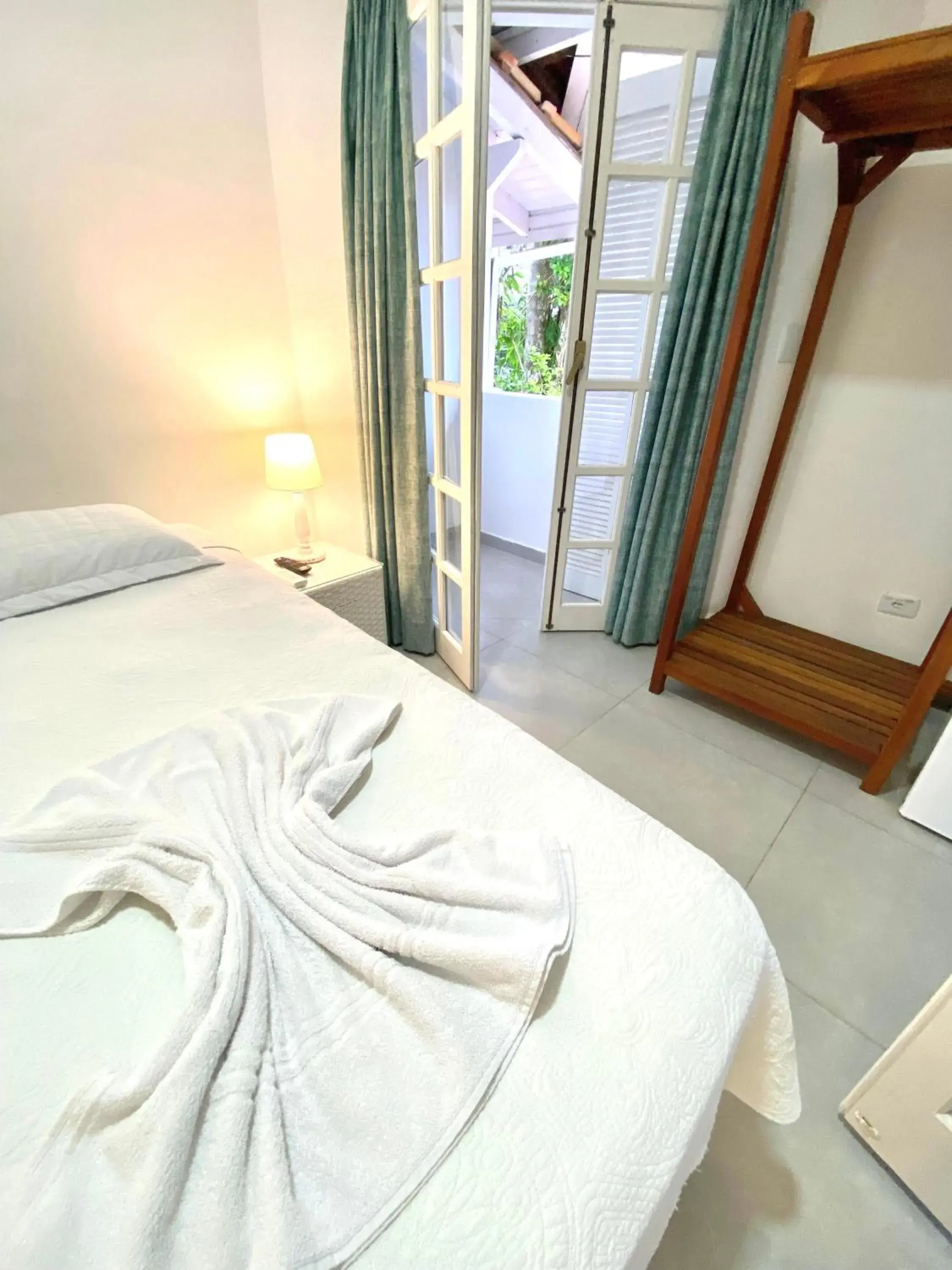 Apartment with Balcony - single occupancy in Pousada Tô na Praia Juquehy Apartment with Balcony - single occupancy in Pousada Tô na Praia Juquehy