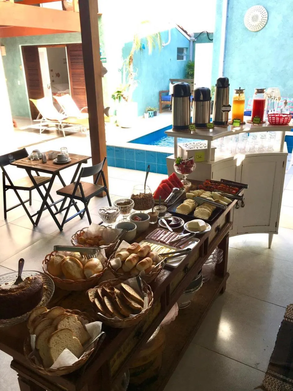 Dining area in Pousada Tô na Praia Juquehy