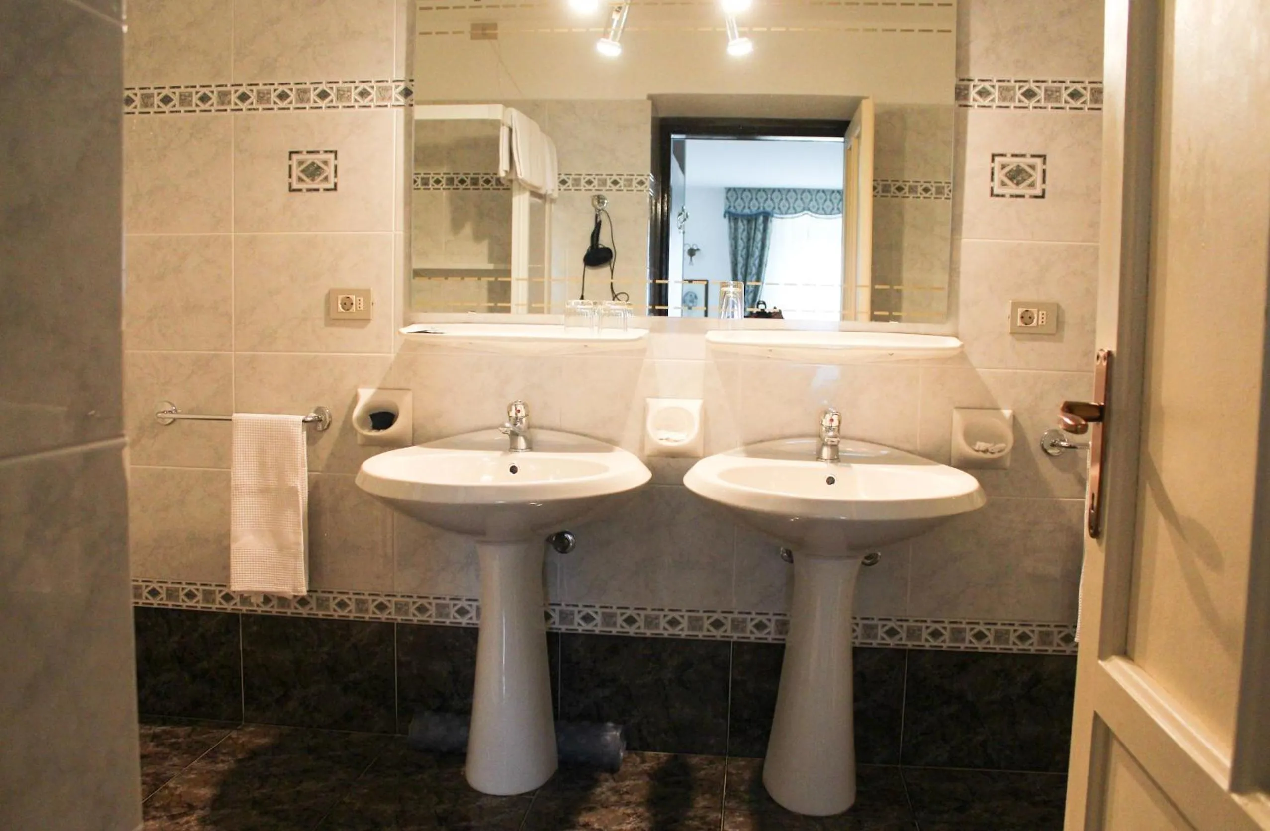Bathroom in Albergo Bellavista