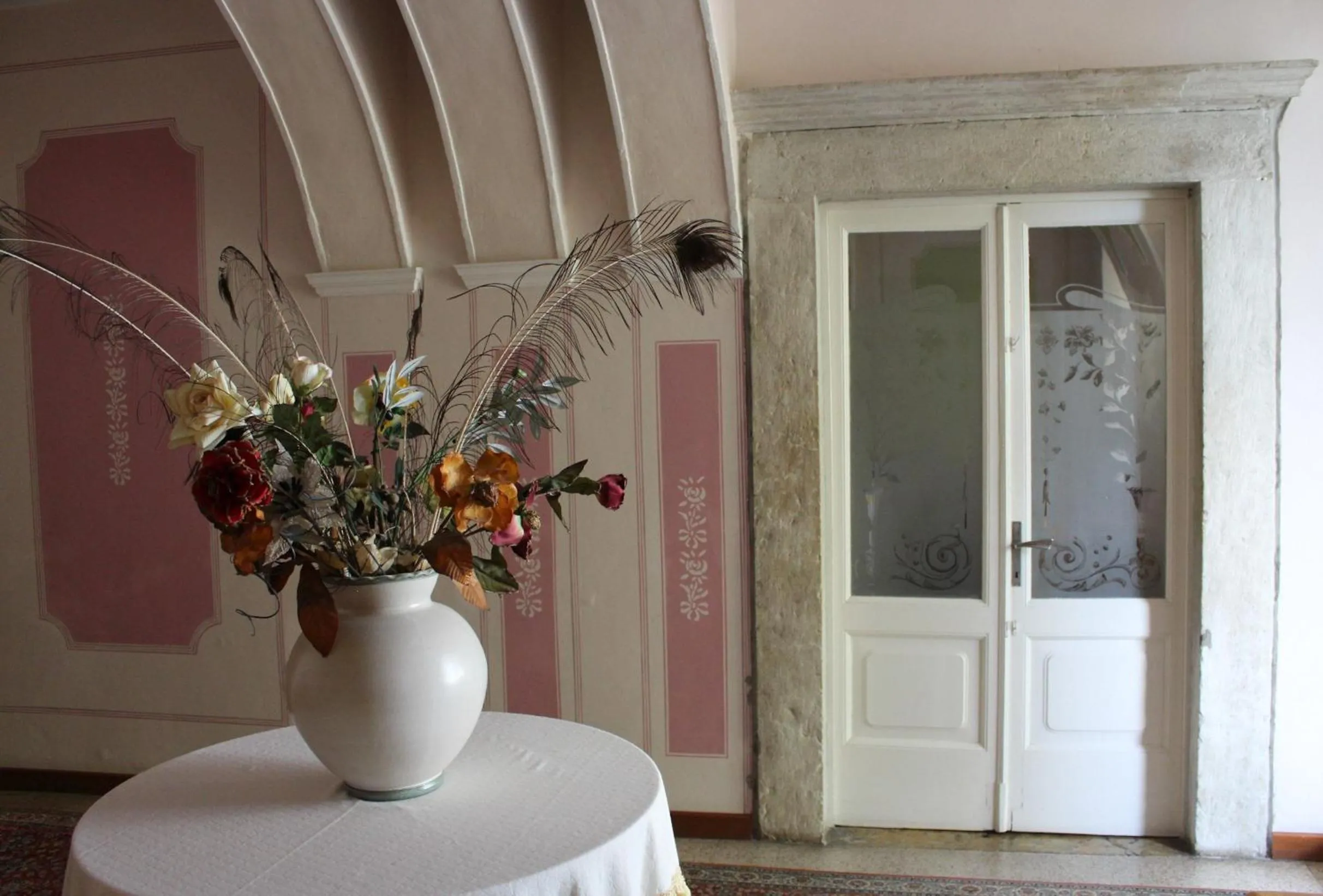 Decorative detail in Albergo Bellavista