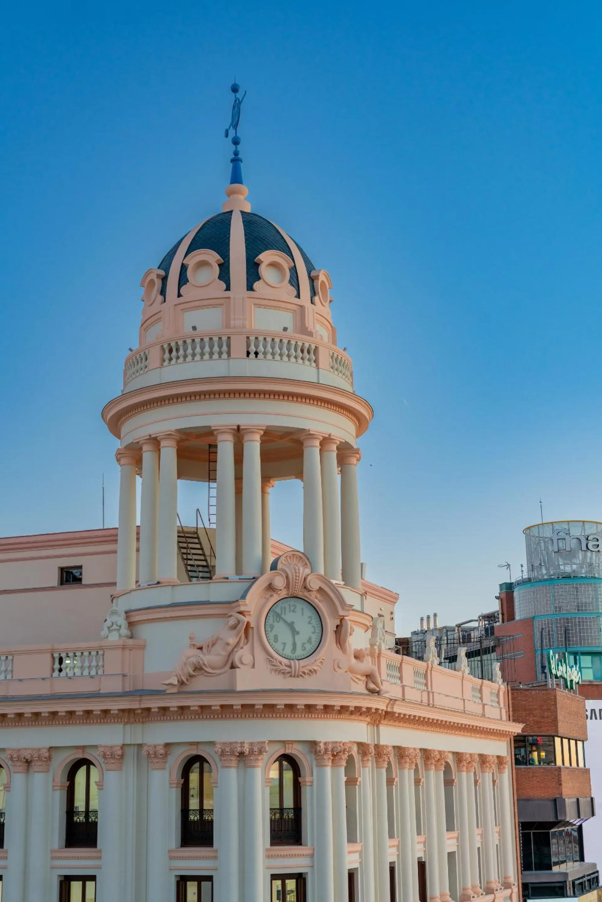 View (from property/room) in Hostal Gran Via 44