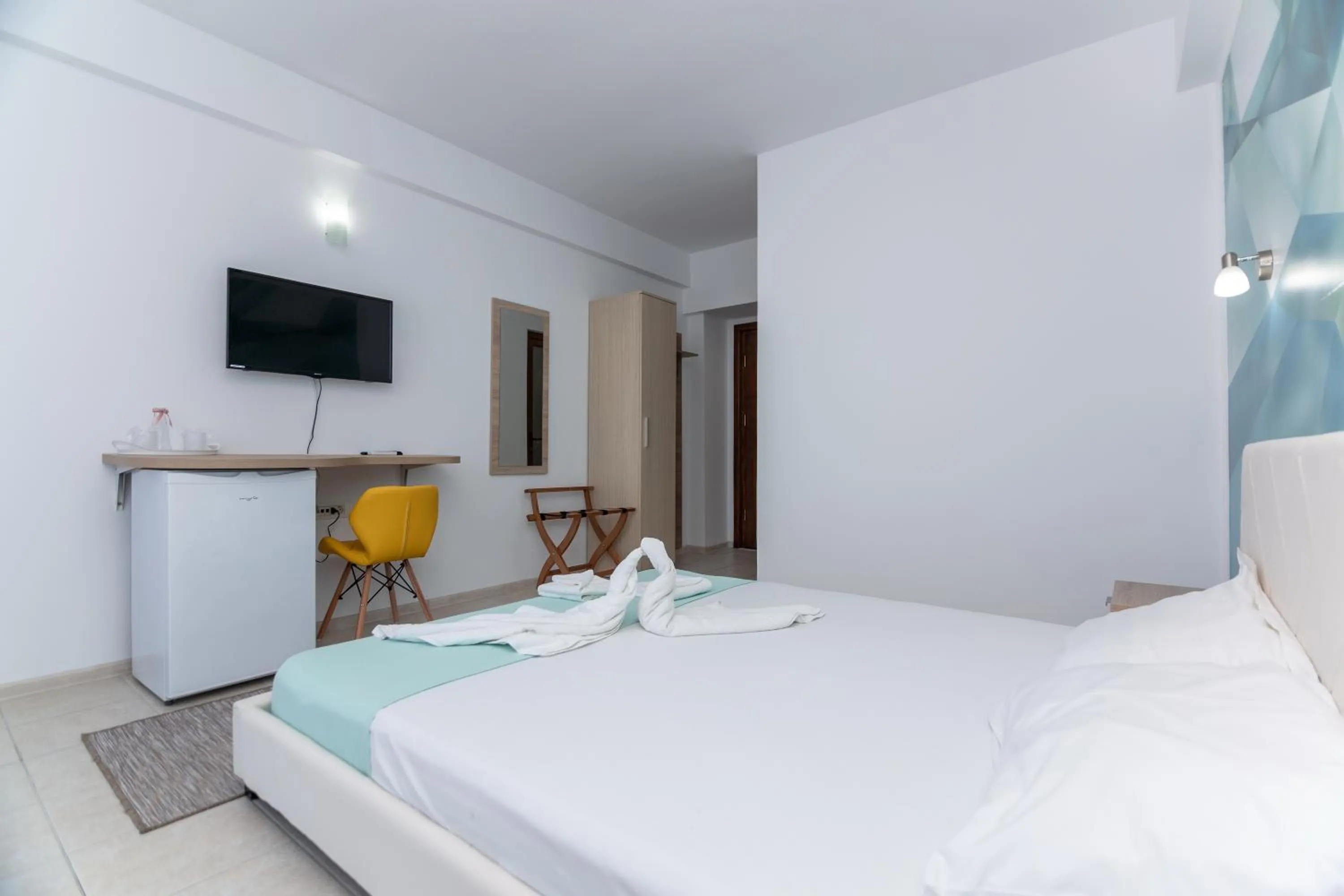 Photo of the whole room, Bed in Adriano pe plaja Belona