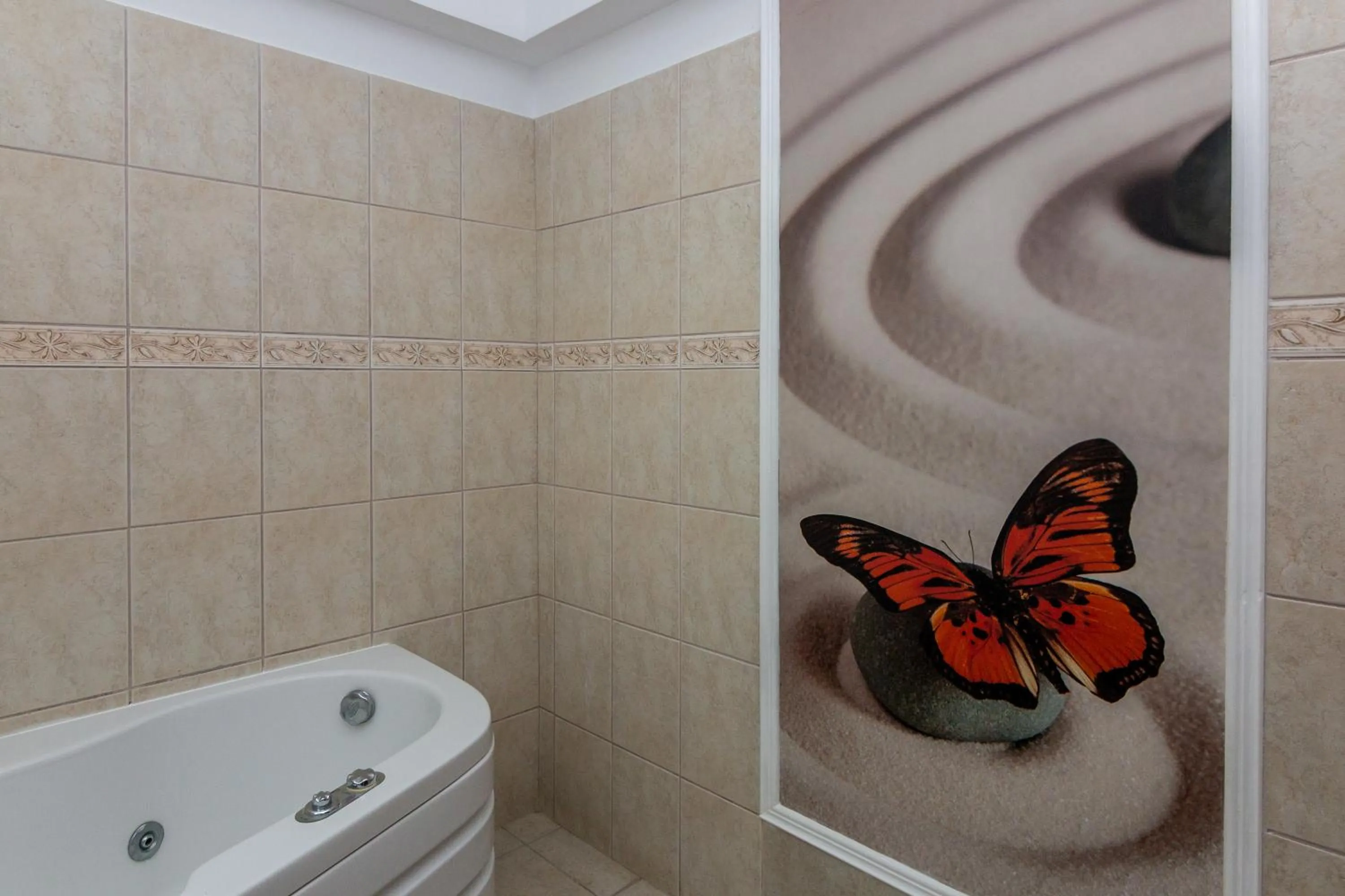 Bathroom in Adriano pe plaja Belona