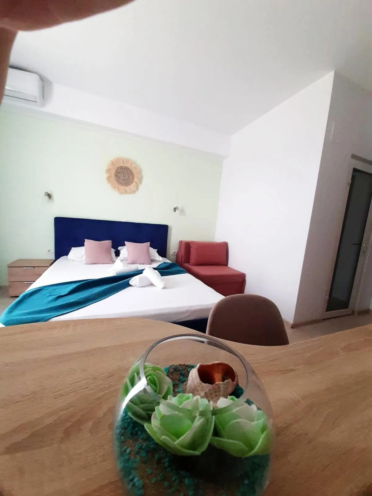 Bedroom, Bed in Adriano pe plaja Belona