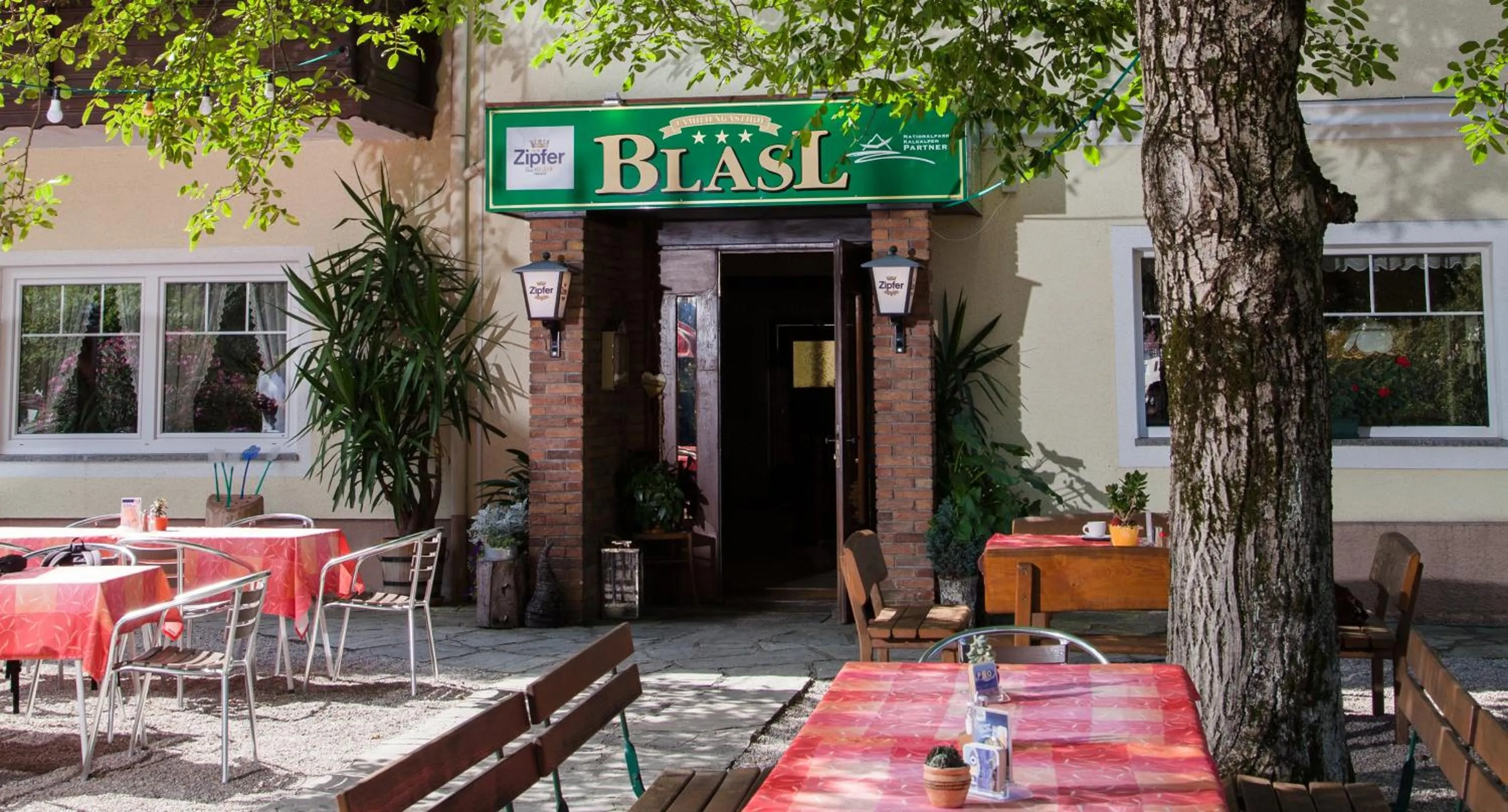 Restaurant/places to eat in Gasthof BLASL Margaretha