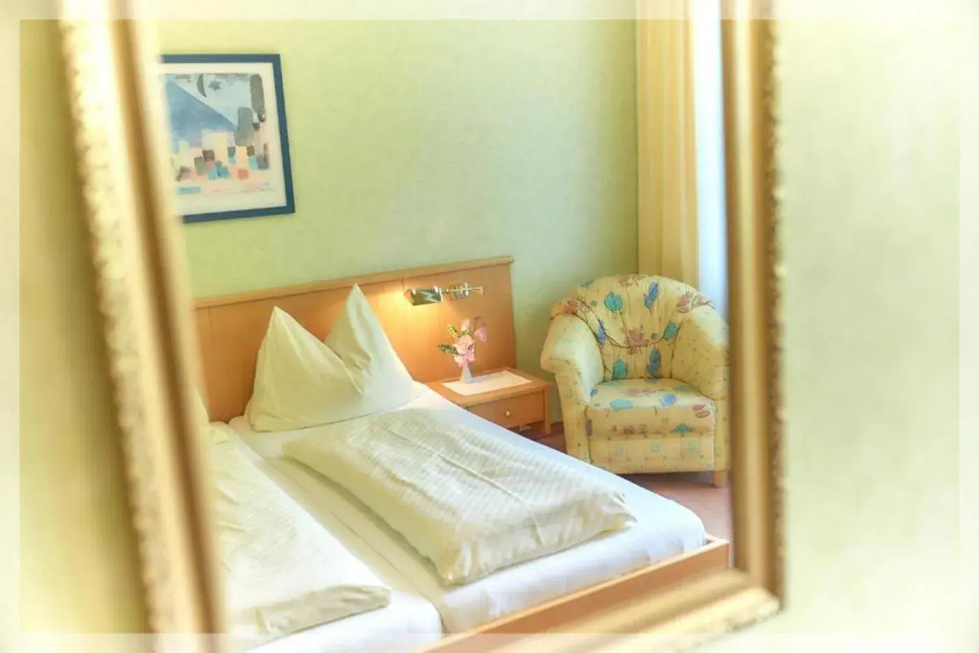 Double Room with Shower - single occupancy in Gasthof Blasl Double Room with Shower - single occupancy in Gasthof Blasl