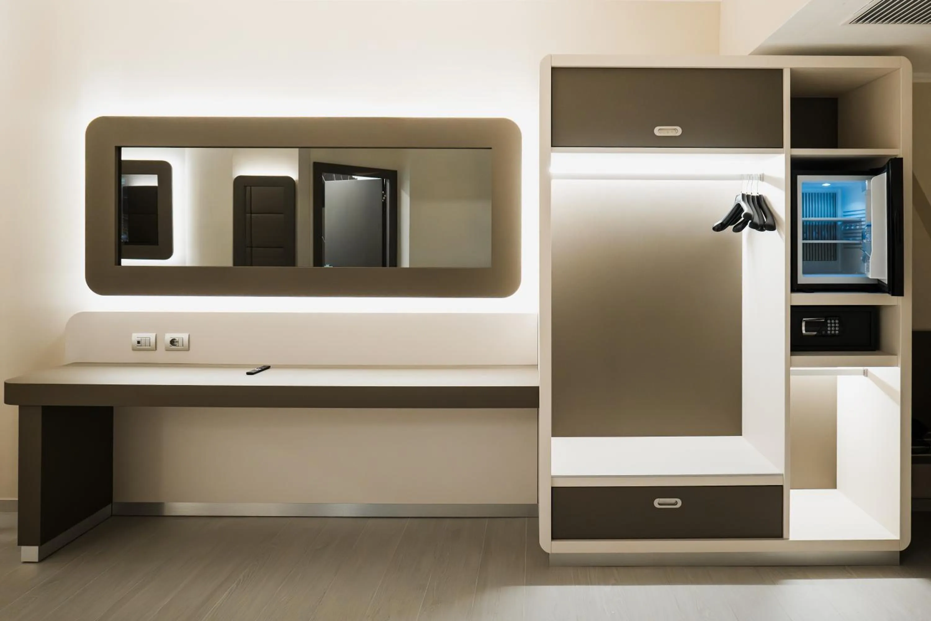 minibar in Grand Hotel Europa