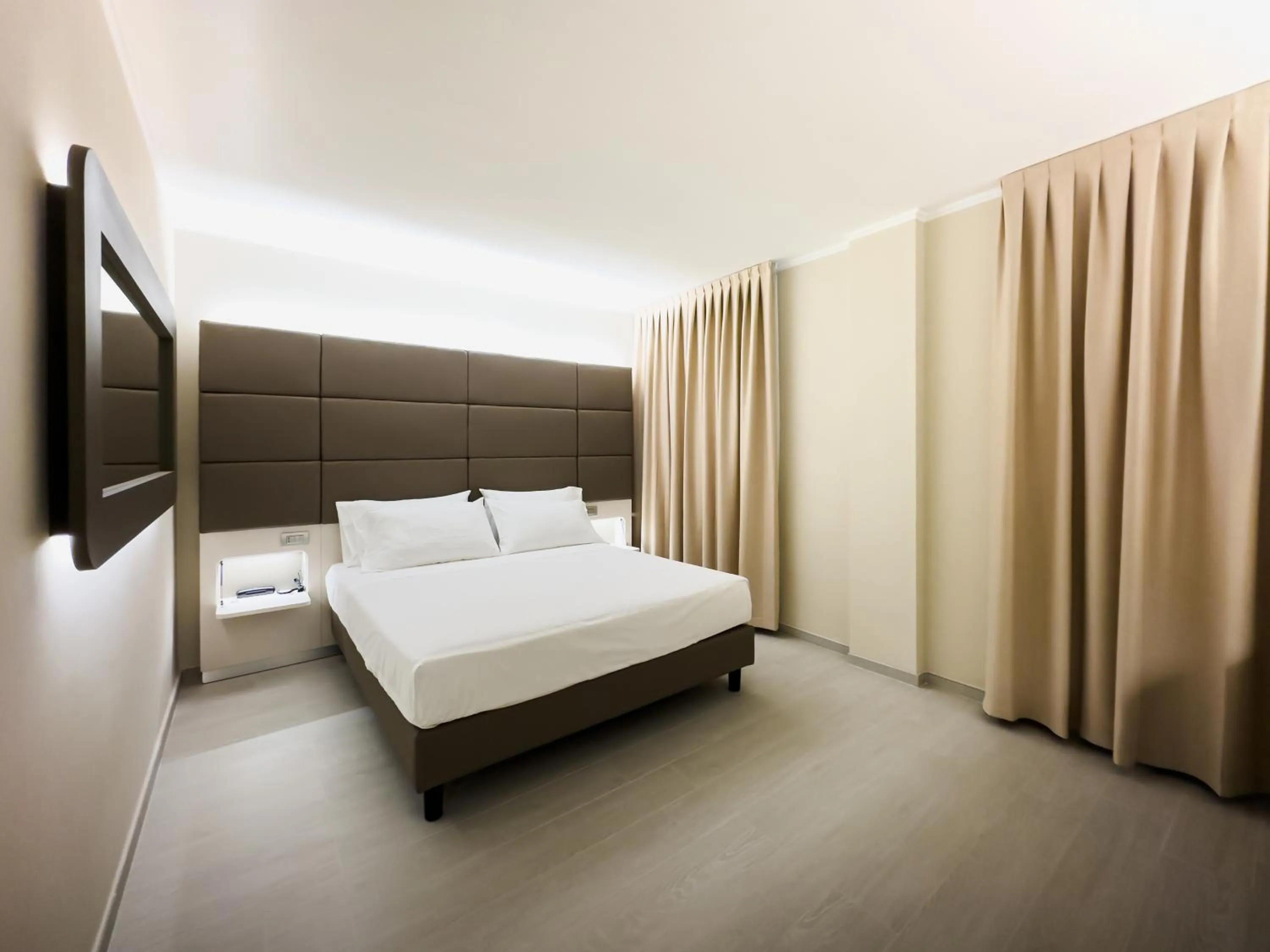 Bed in Grand Hotel Europa