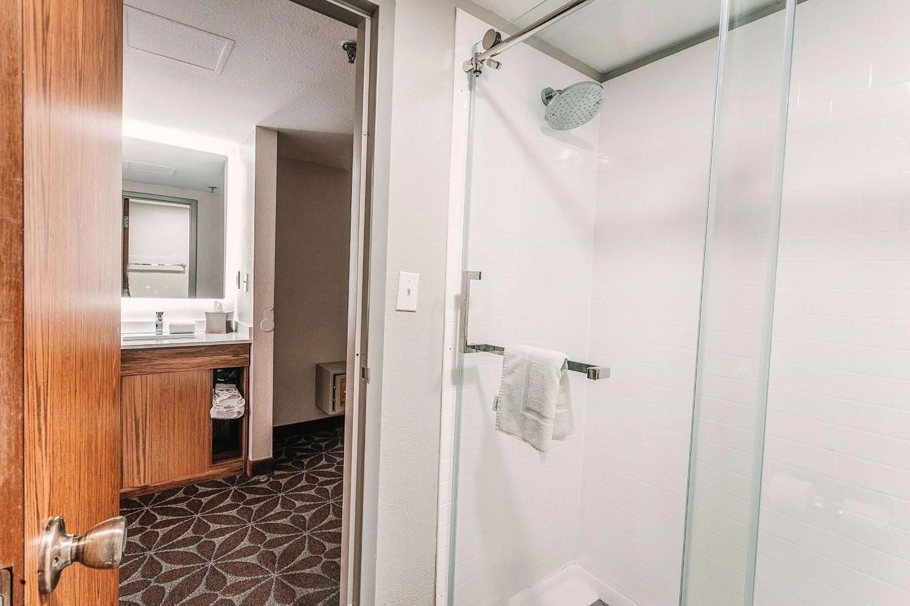 Shower in Wyndham Garden Williamsburg Busch Gardens Area