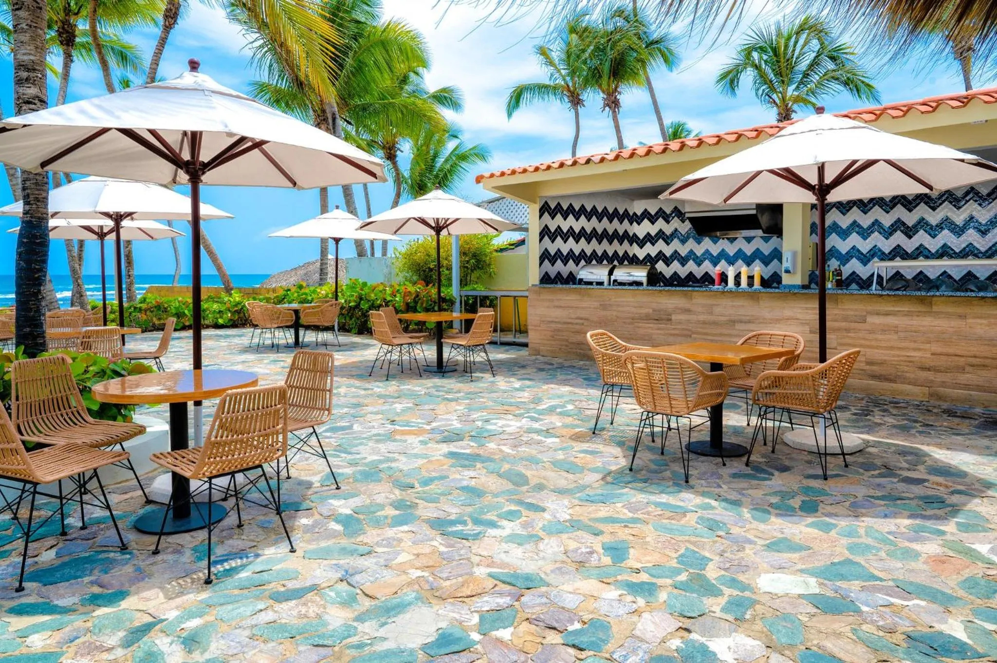 Restaurant/places to eat in Coral Costa Caribe Beach Resort - All Inclusive