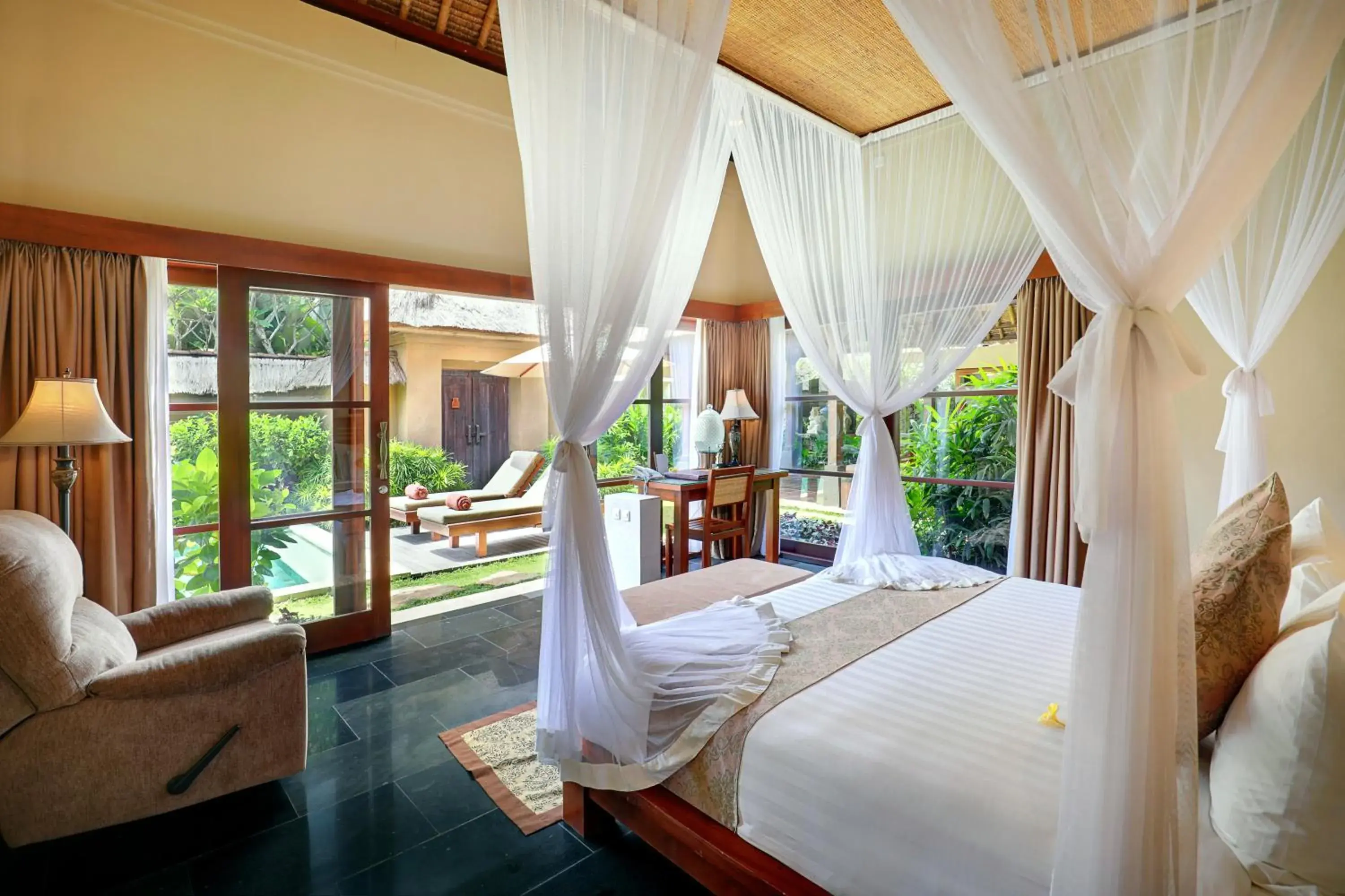 Bed in Ubud Nyuh Bali Resort & Spa Bed in Ubud Nyuh Bali Resort & Spa
