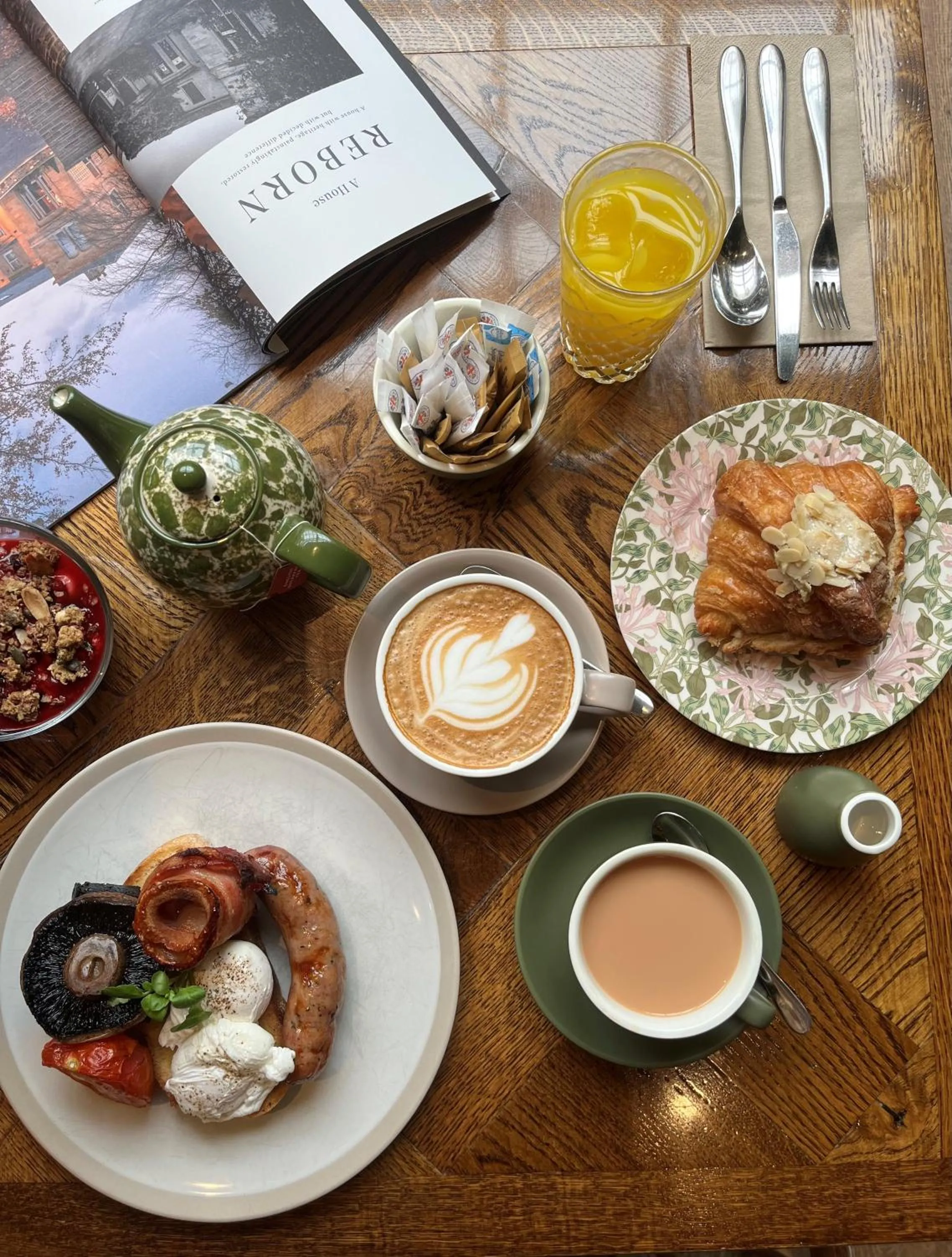 Restaurant/places to eat in Manor House Lindley