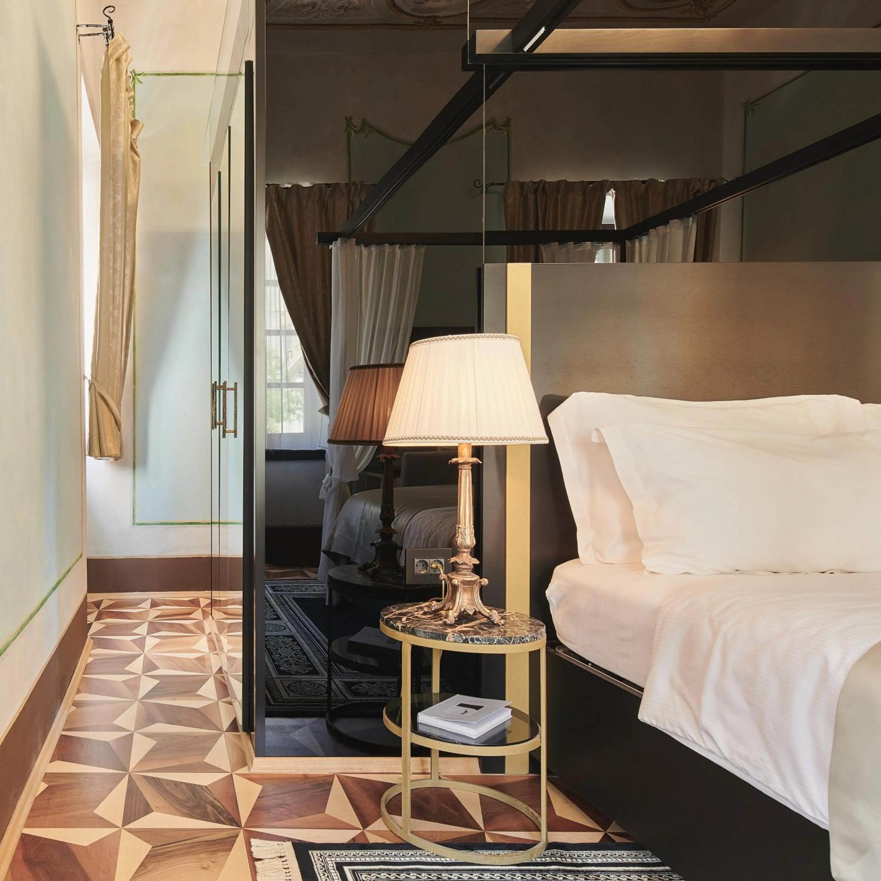 City view, Bed in Palace Divnic by Armerun Heritage Hotel