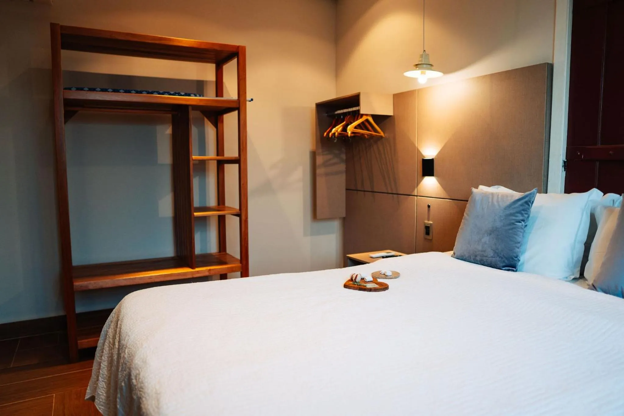 Photo of the whole room, Bed in Pousada Pequena Tiradentes