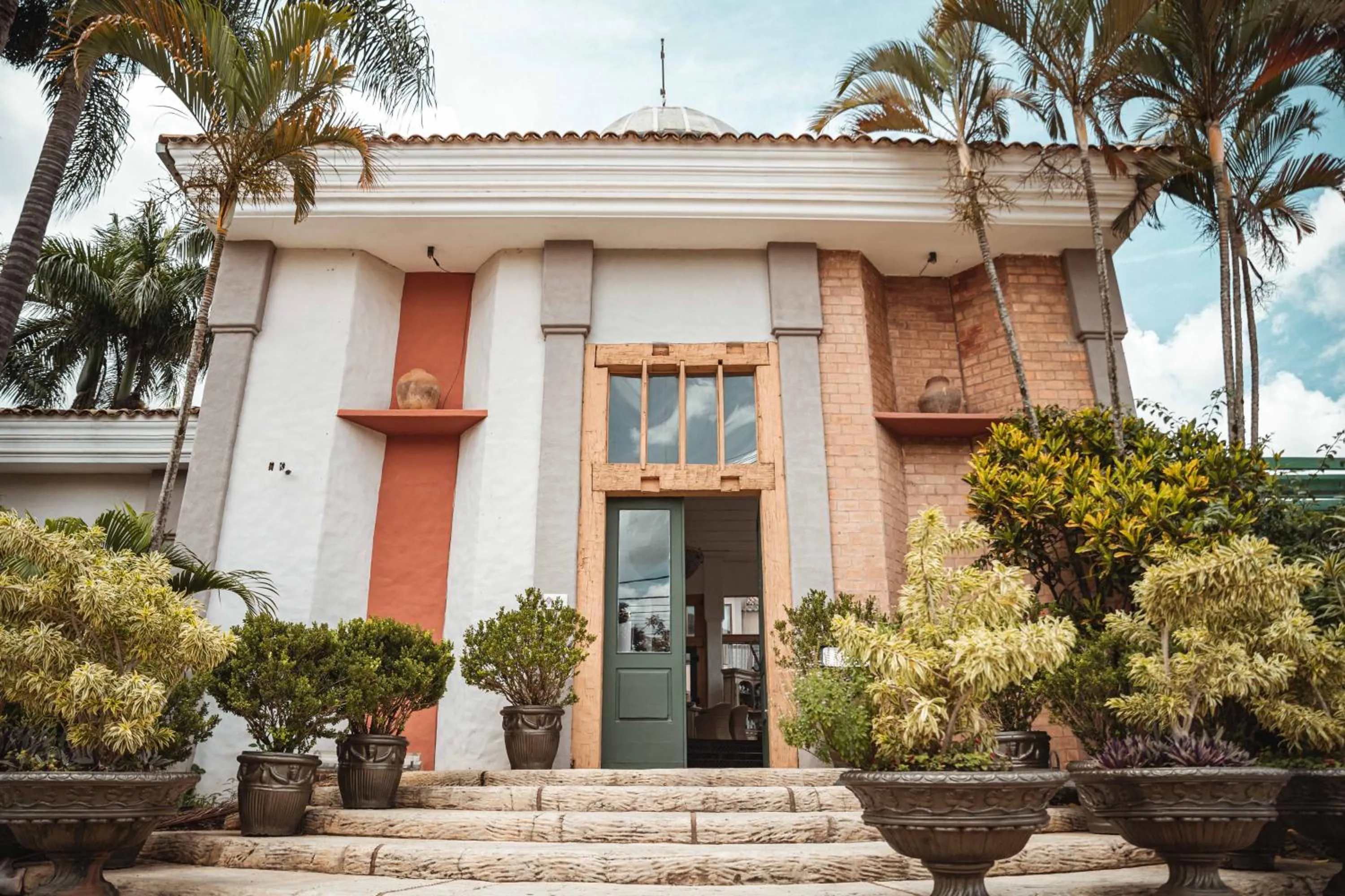 Facade/entrance in Pousada Pequena Tiradentes