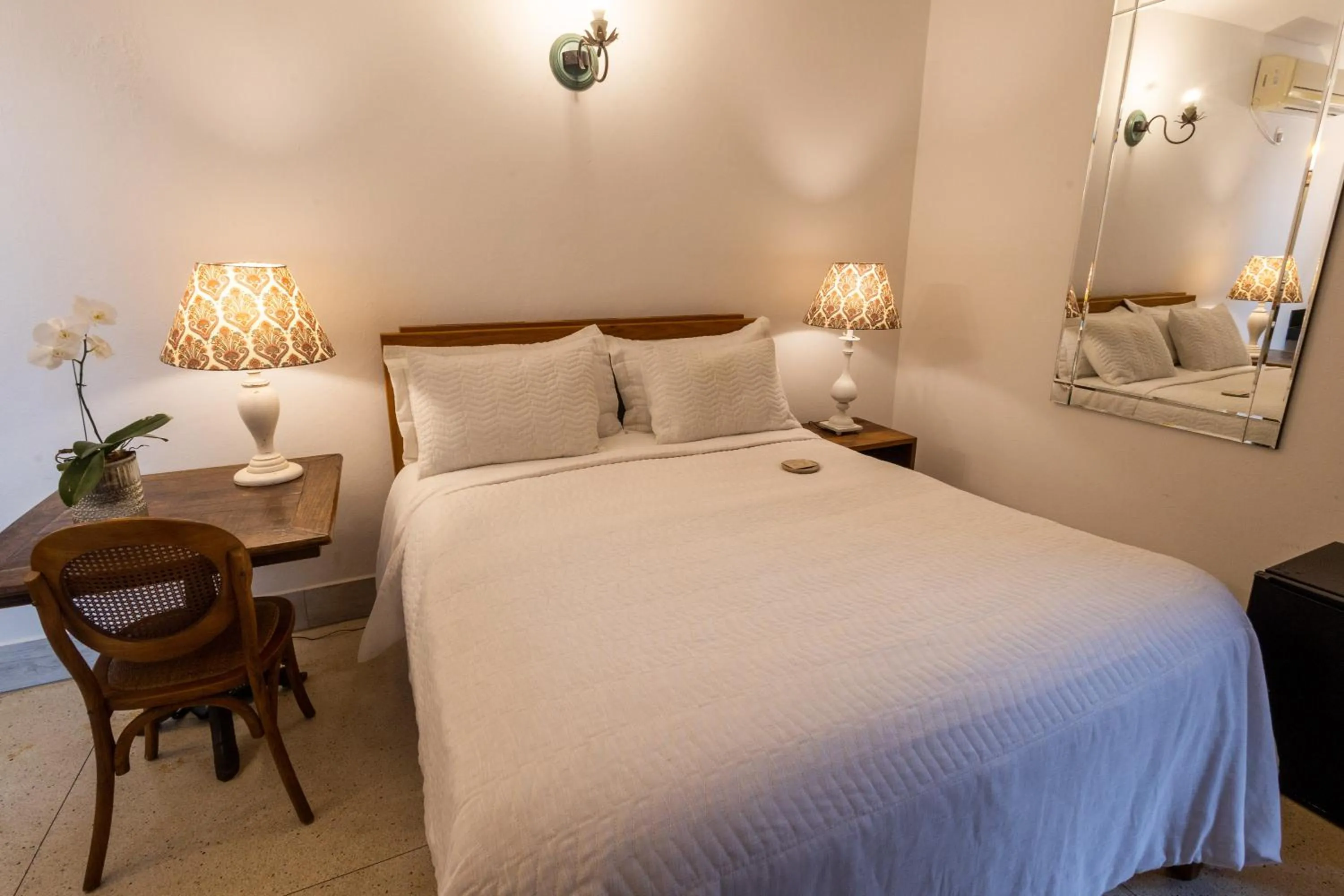 Bedroom, Bed in Pousada Pequena Tiradentes