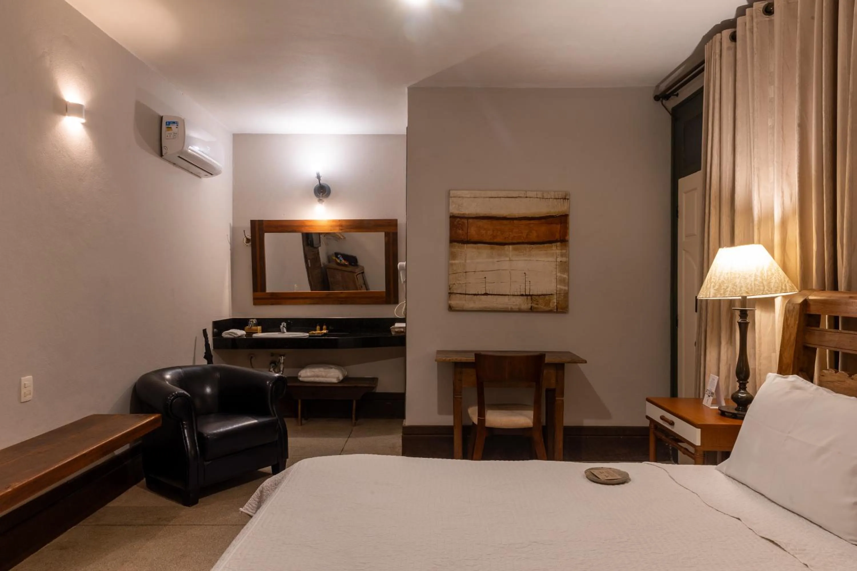 Bedroom, Bed in Pousada Pequena Tiradentes