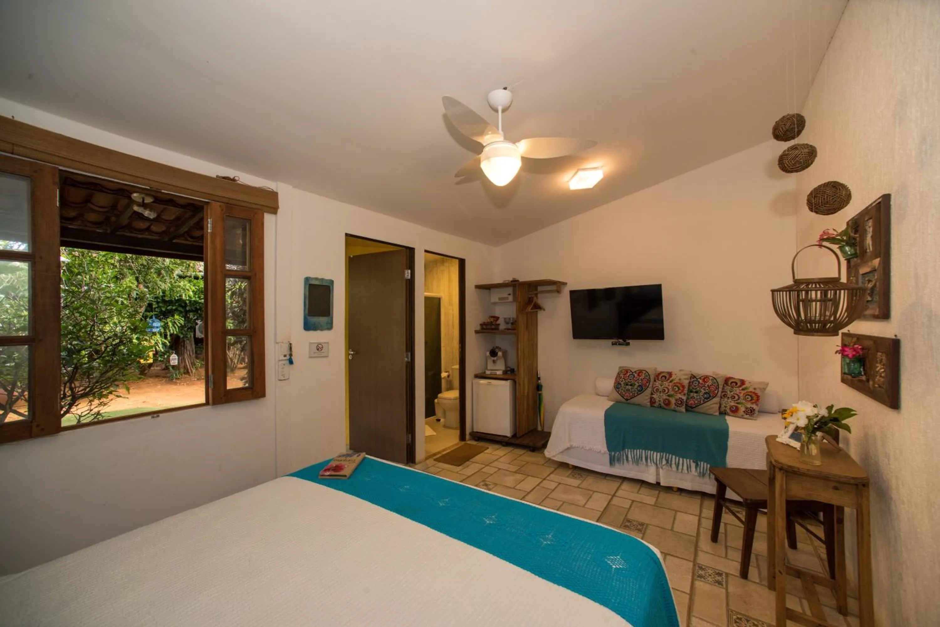 Photo of the whole room, Bed in Beco Pousada Boutique