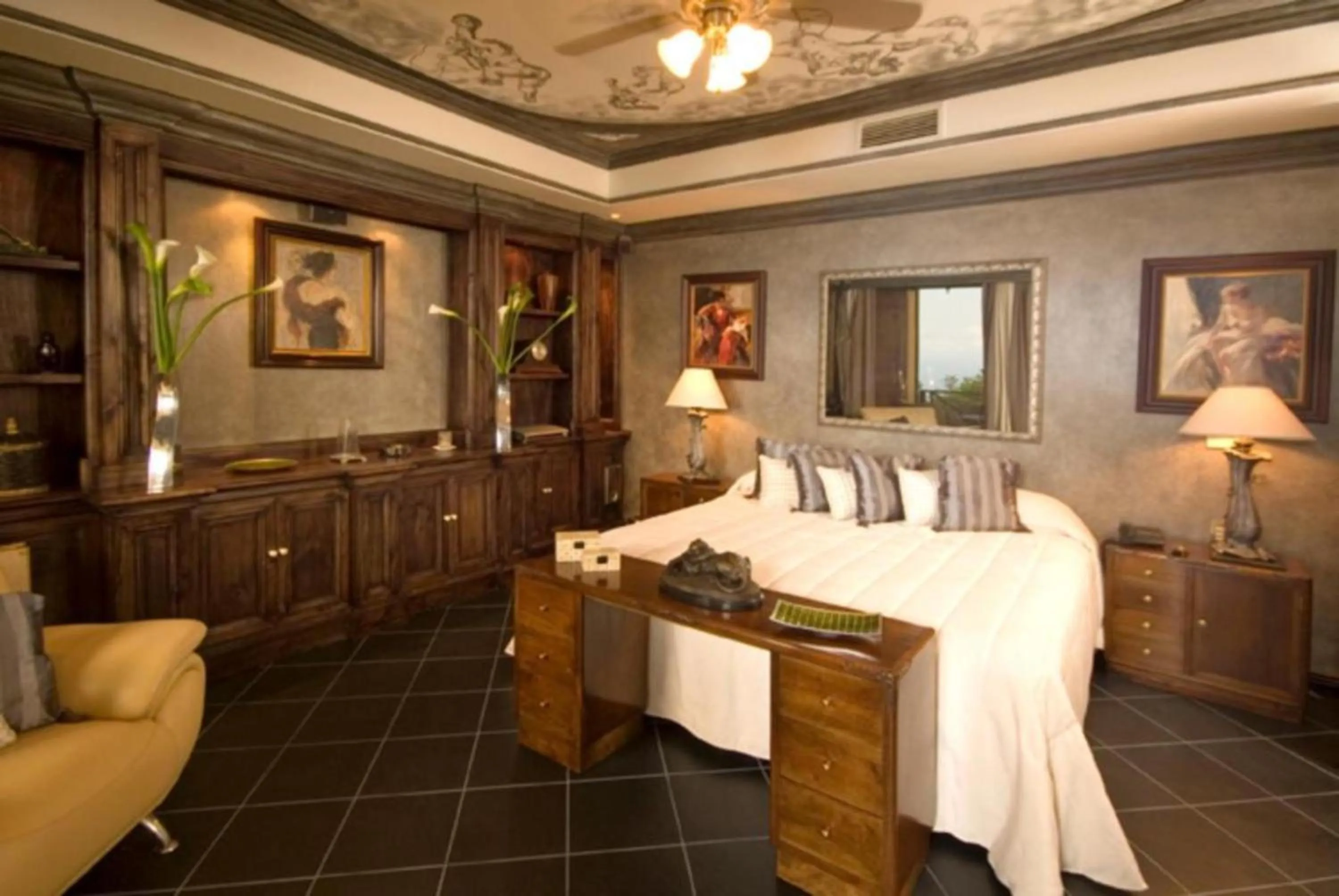 Photo of the whole room in Hotel Villa Caletas