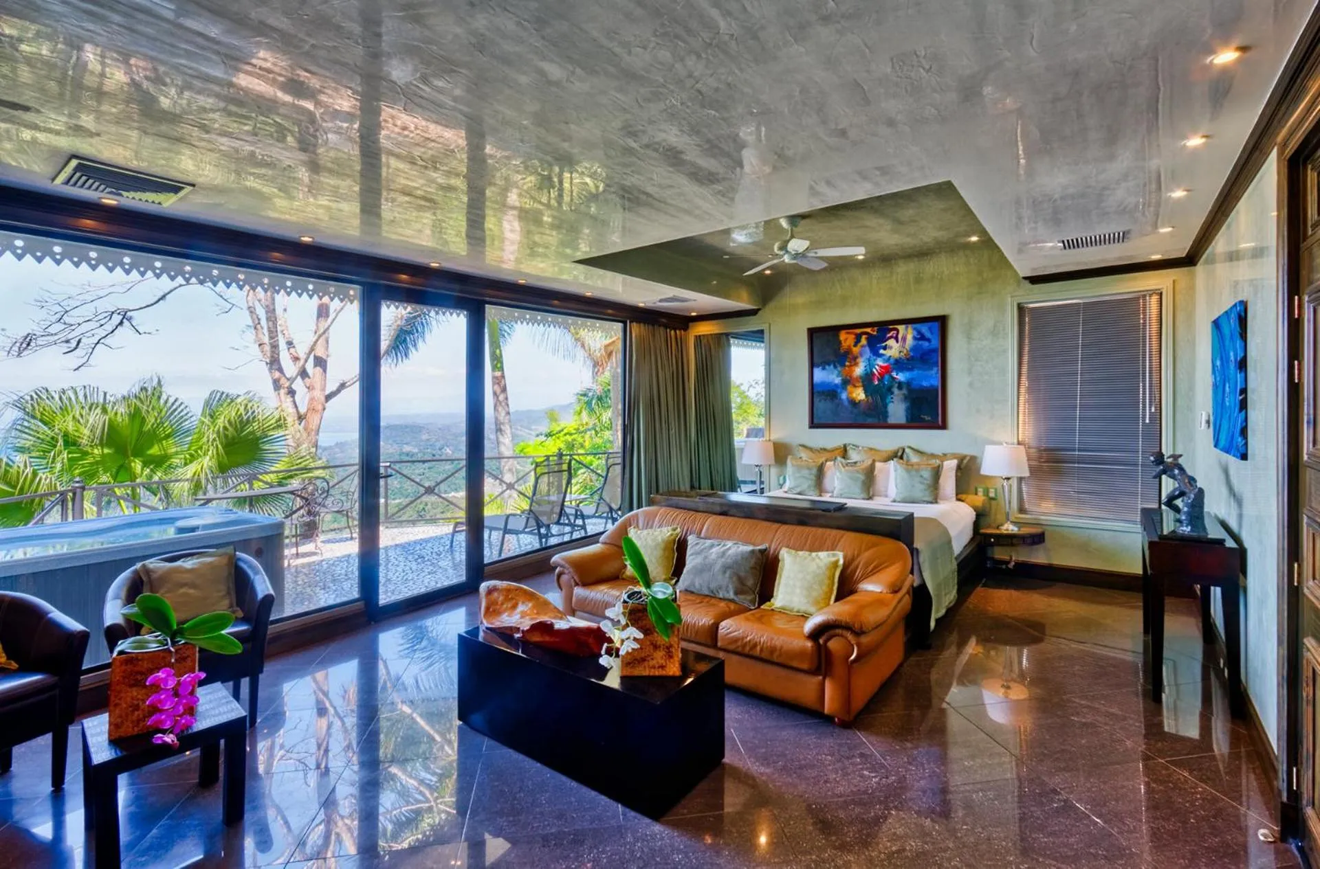 Living room in Hotel Villa Caletas