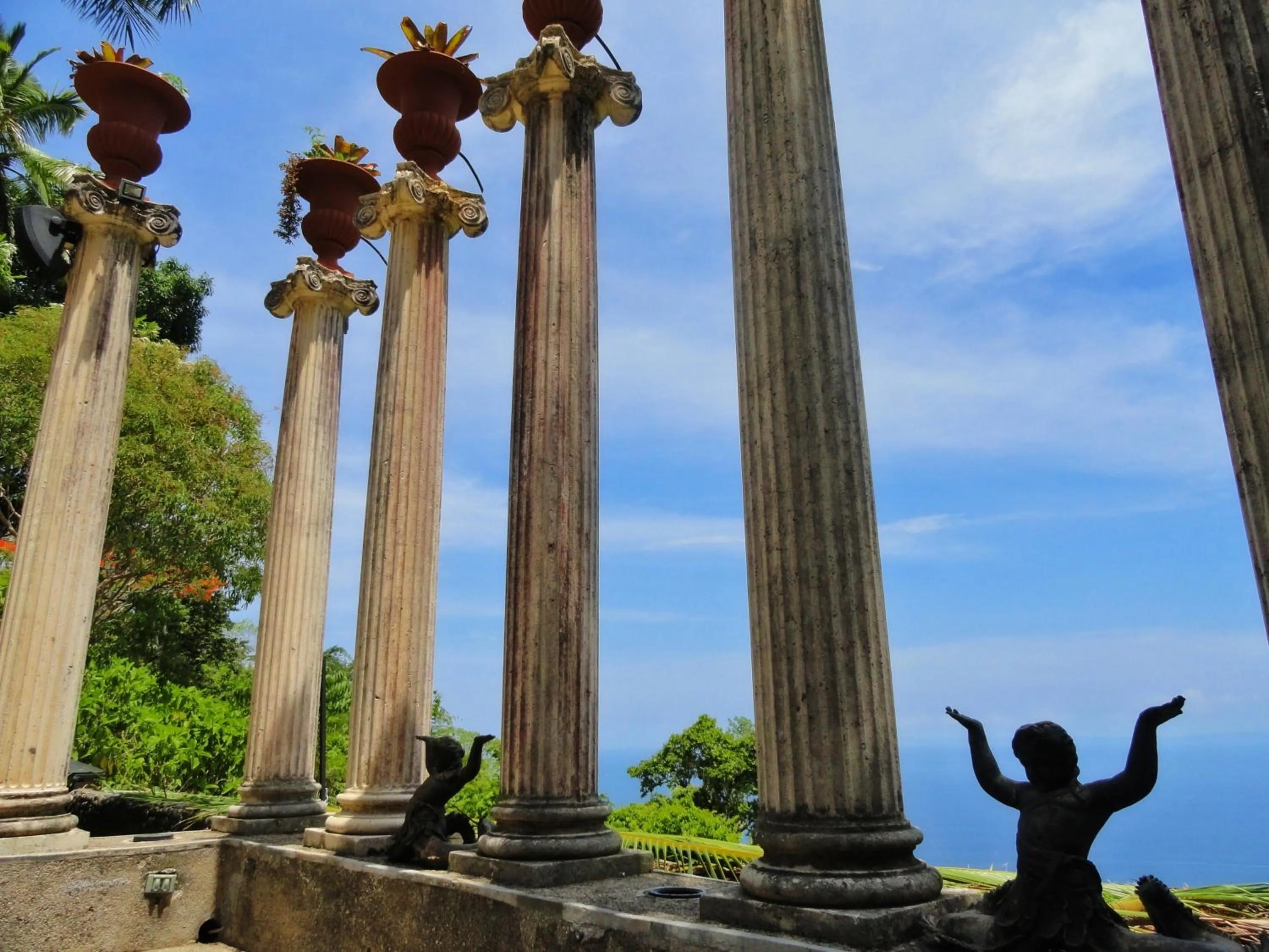 Restaurant/places to eat in Hotel Villa Caletas