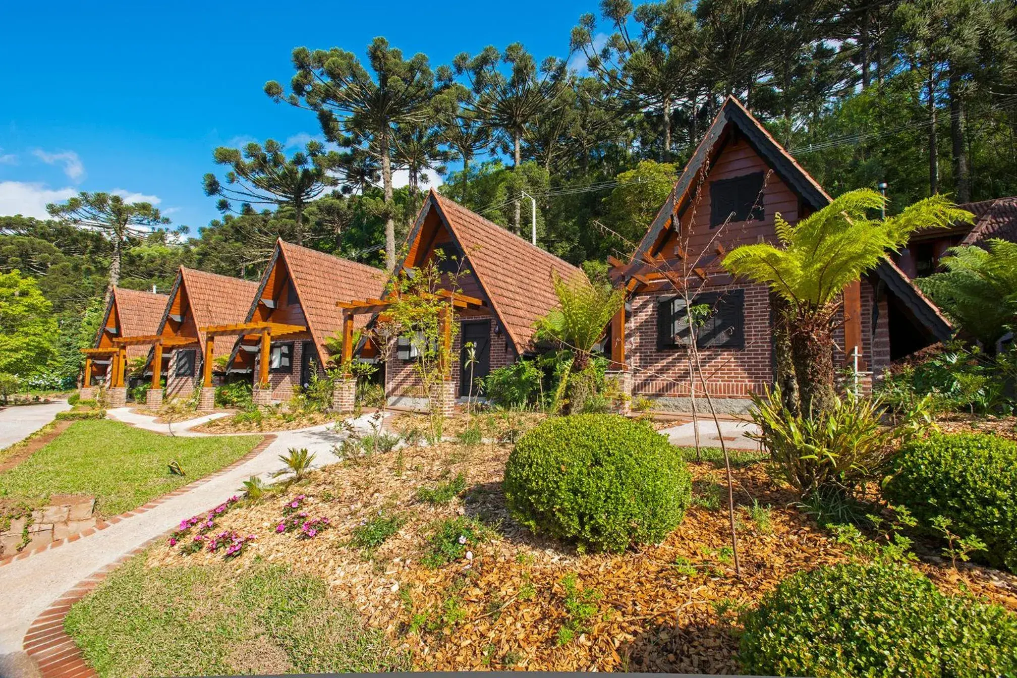 Property building in Hotel Fioreze Chalés Property building in Hotel Fioreze Chalés