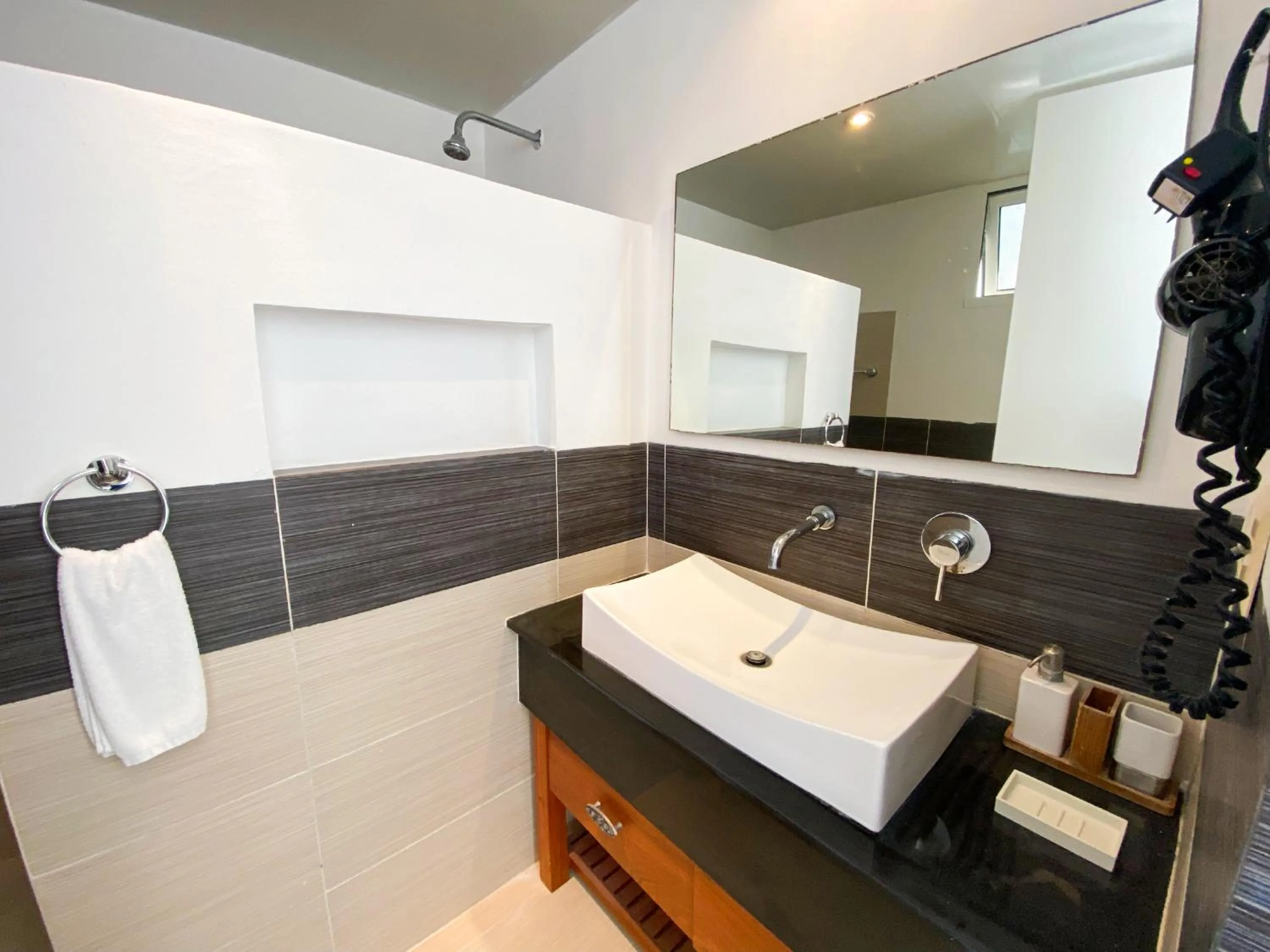 Bathroom in Xeliter Vista Mare, Samana