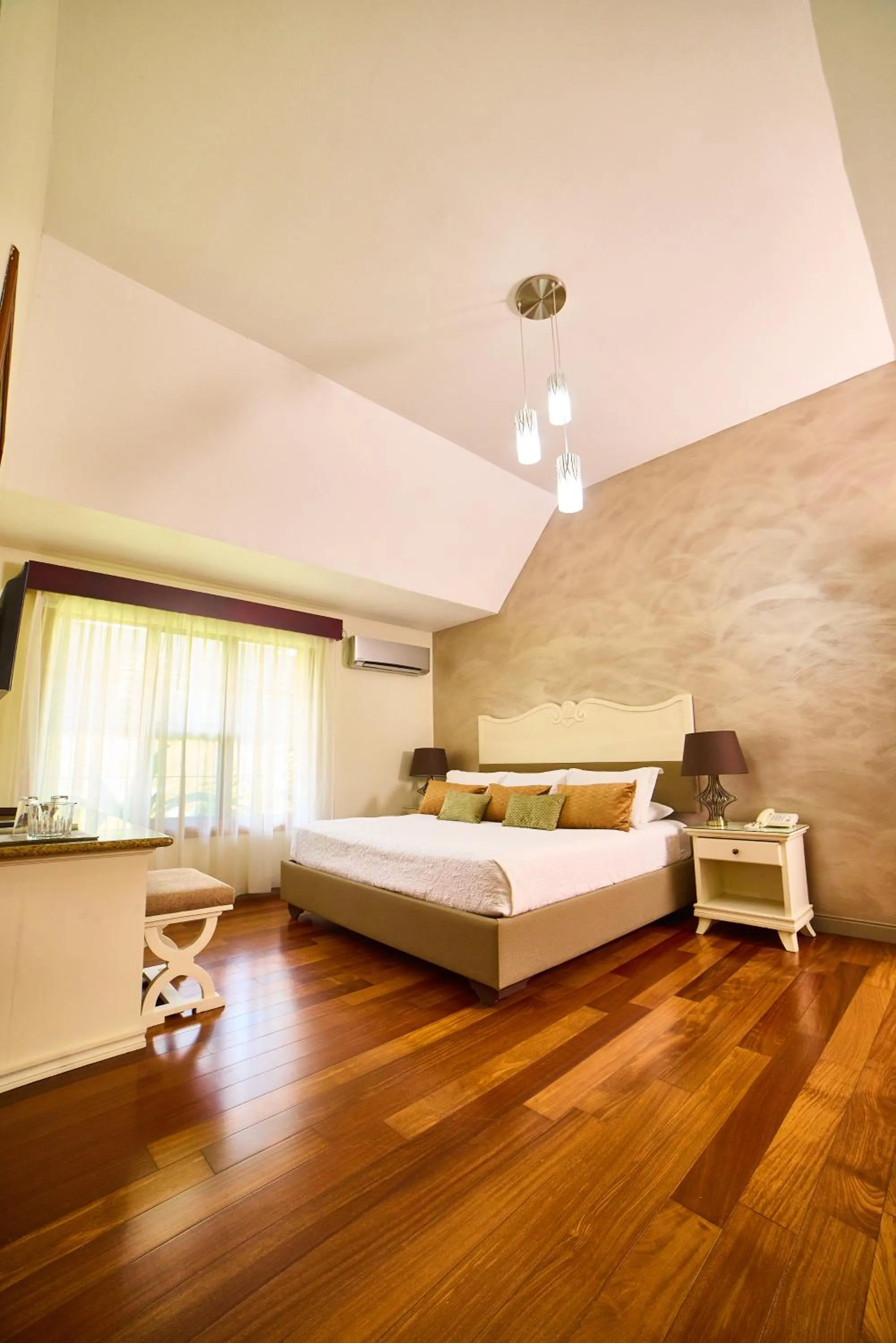 Bed in El Rodeo Estancia Boutique Hotel & Steakhouse