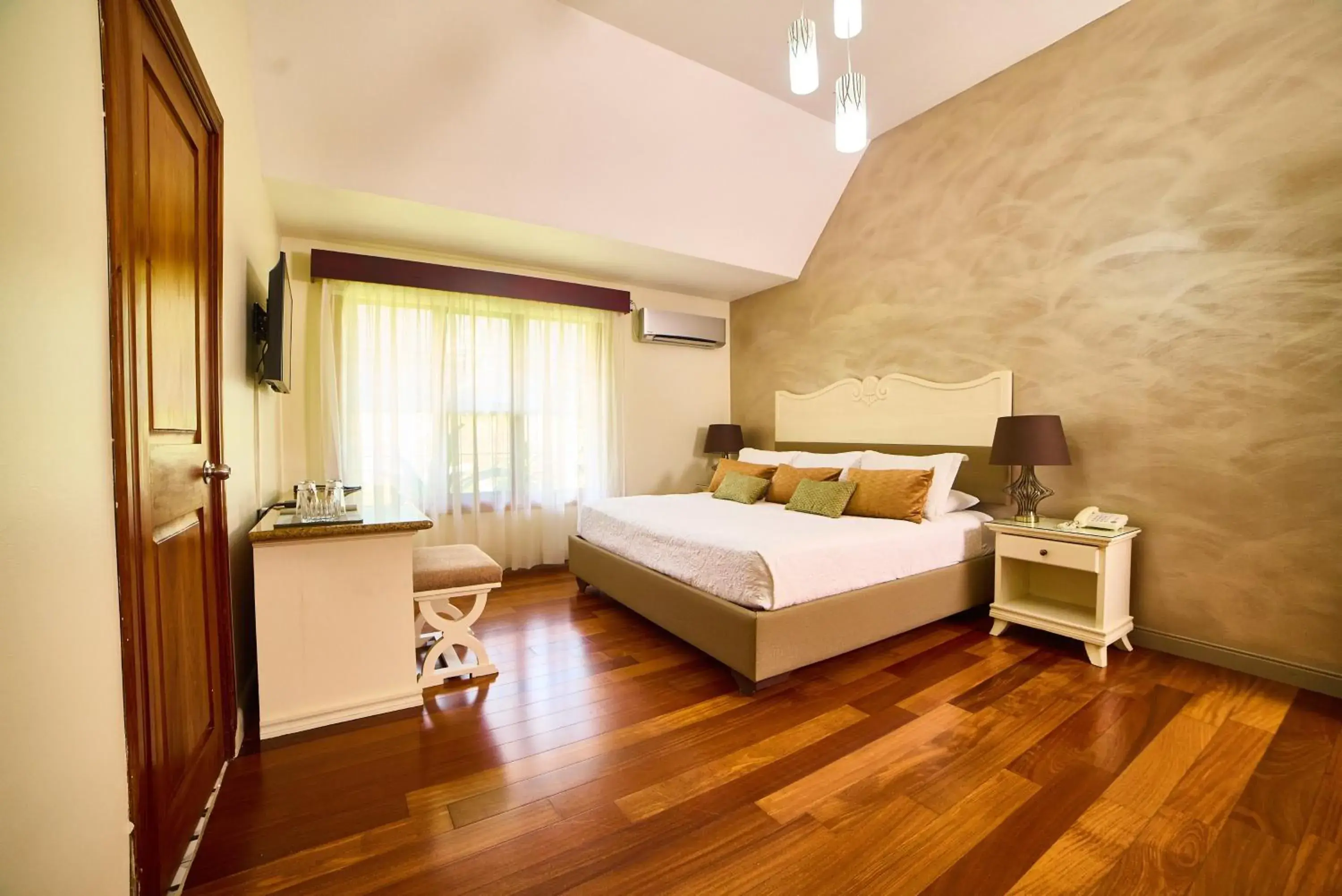 Bed in El Rodeo Estancia Boutique Hotel & Steakhouse Bed in El Rodeo Estancia Boutique Hotel & Steakhouse