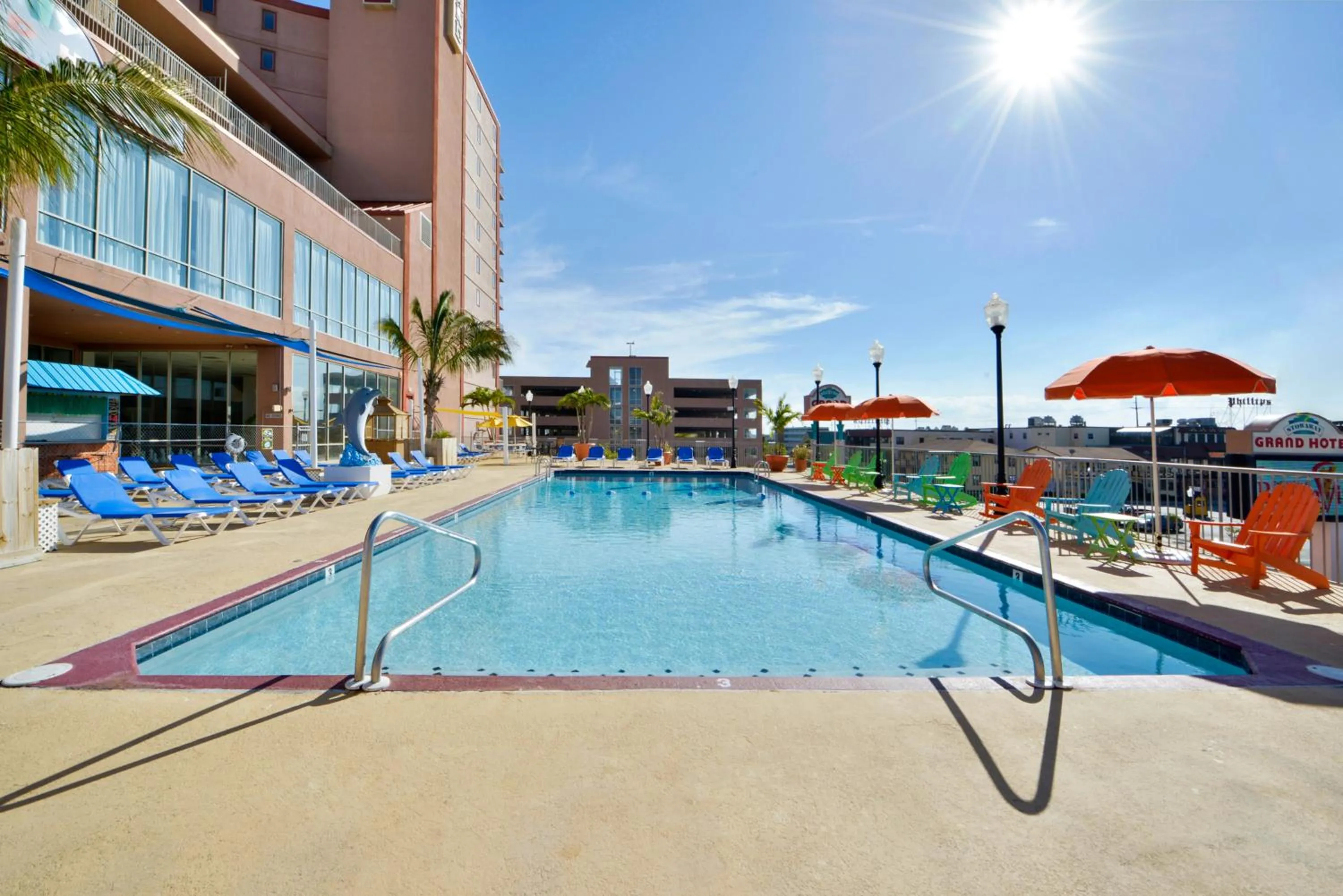 Swimming pool in Grand Hotel Ocean City Oceanfront