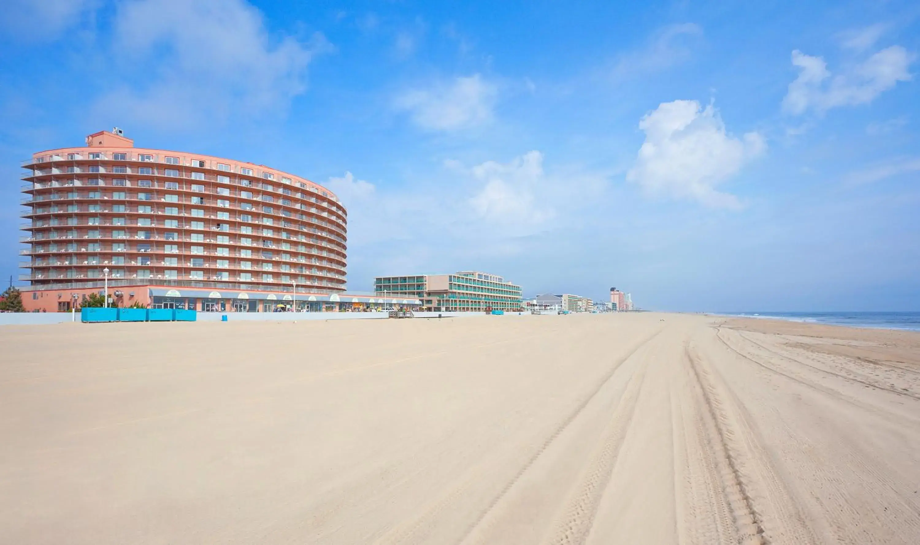 Facade/entrance in Grand Hotel Ocean City Oceanfront Facade/entrance in Grand Hotel Ocean City Oceanfront