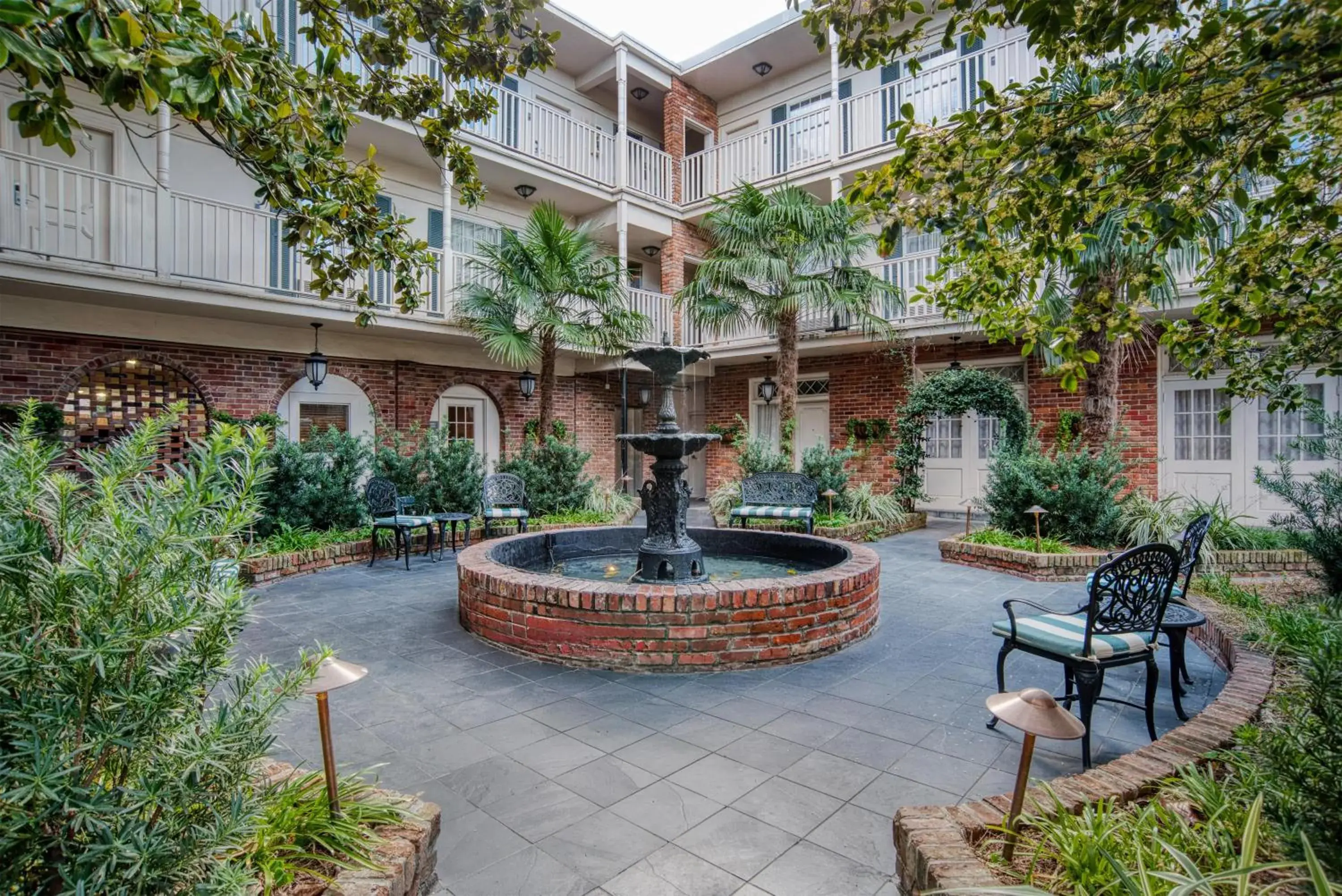 Best Western Plus French Quarter Courtyard Hotel Best Western Plus French Quarter Courtyard Hotel
