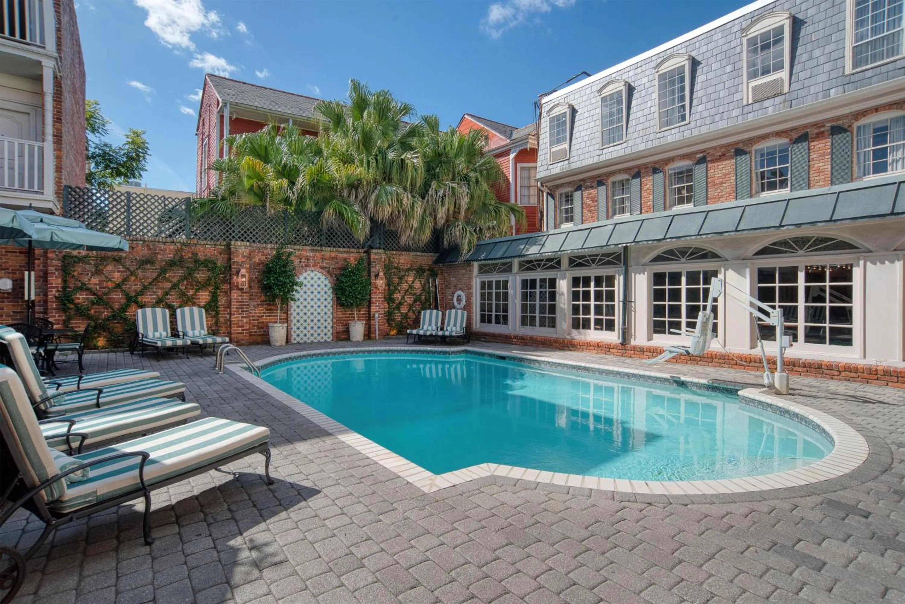 Pool view in Best Western Plus French Quarter Courtyard Hotel
