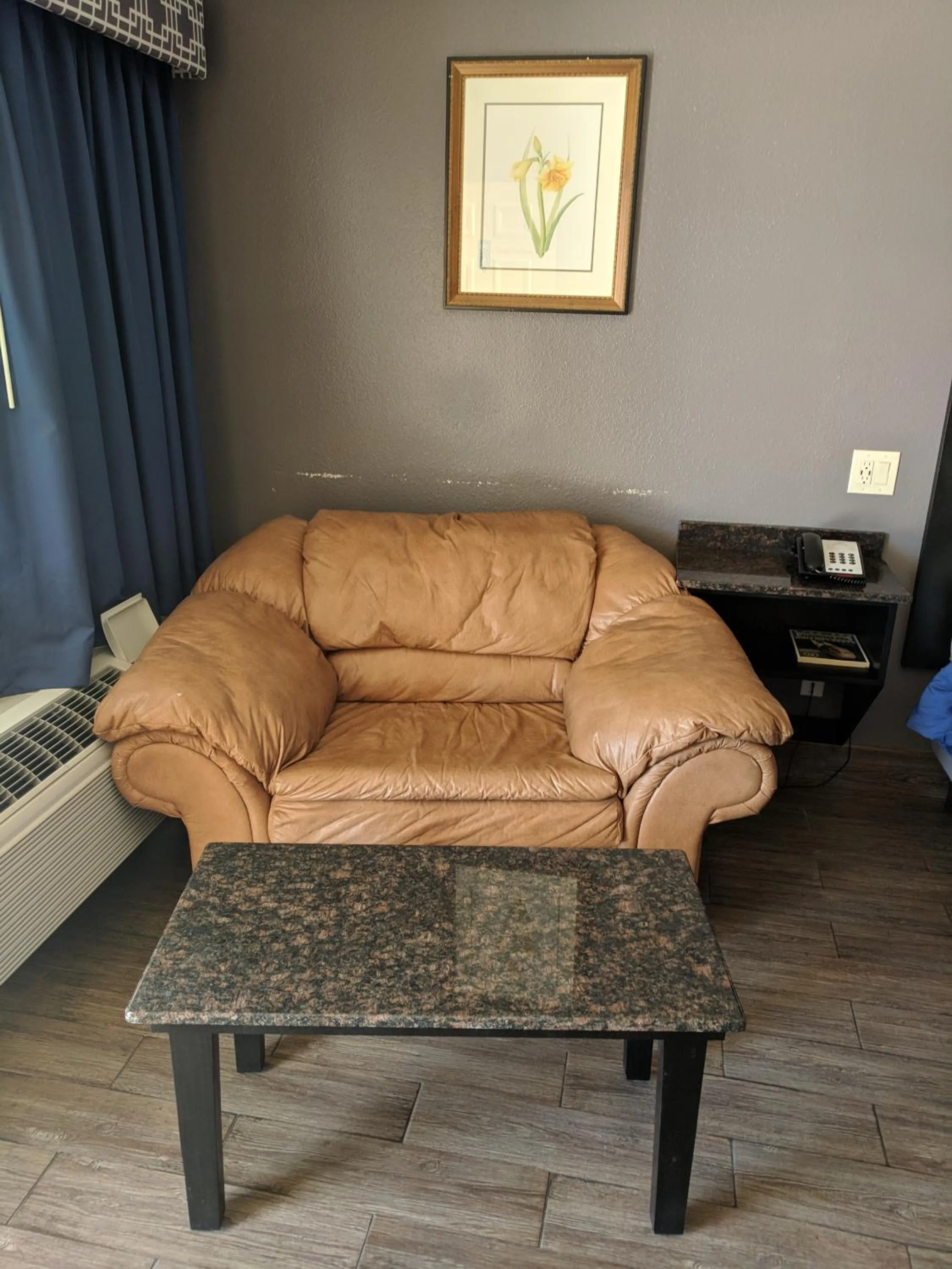 Seating area in Americas Best Value Inn - Brownsville