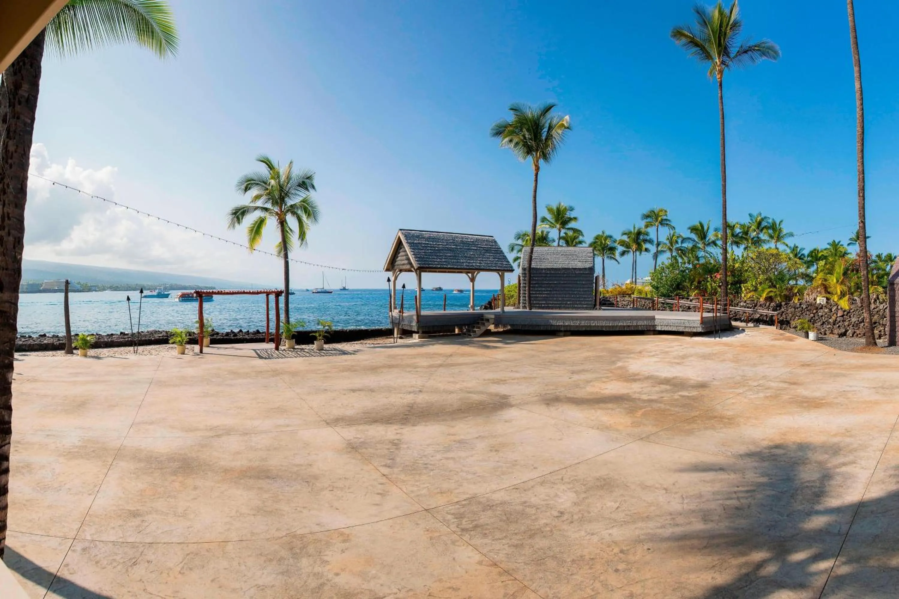 Banquet/Function facilities in Courtyard by Marriott King Kamehameha's Kona Beach Hotel