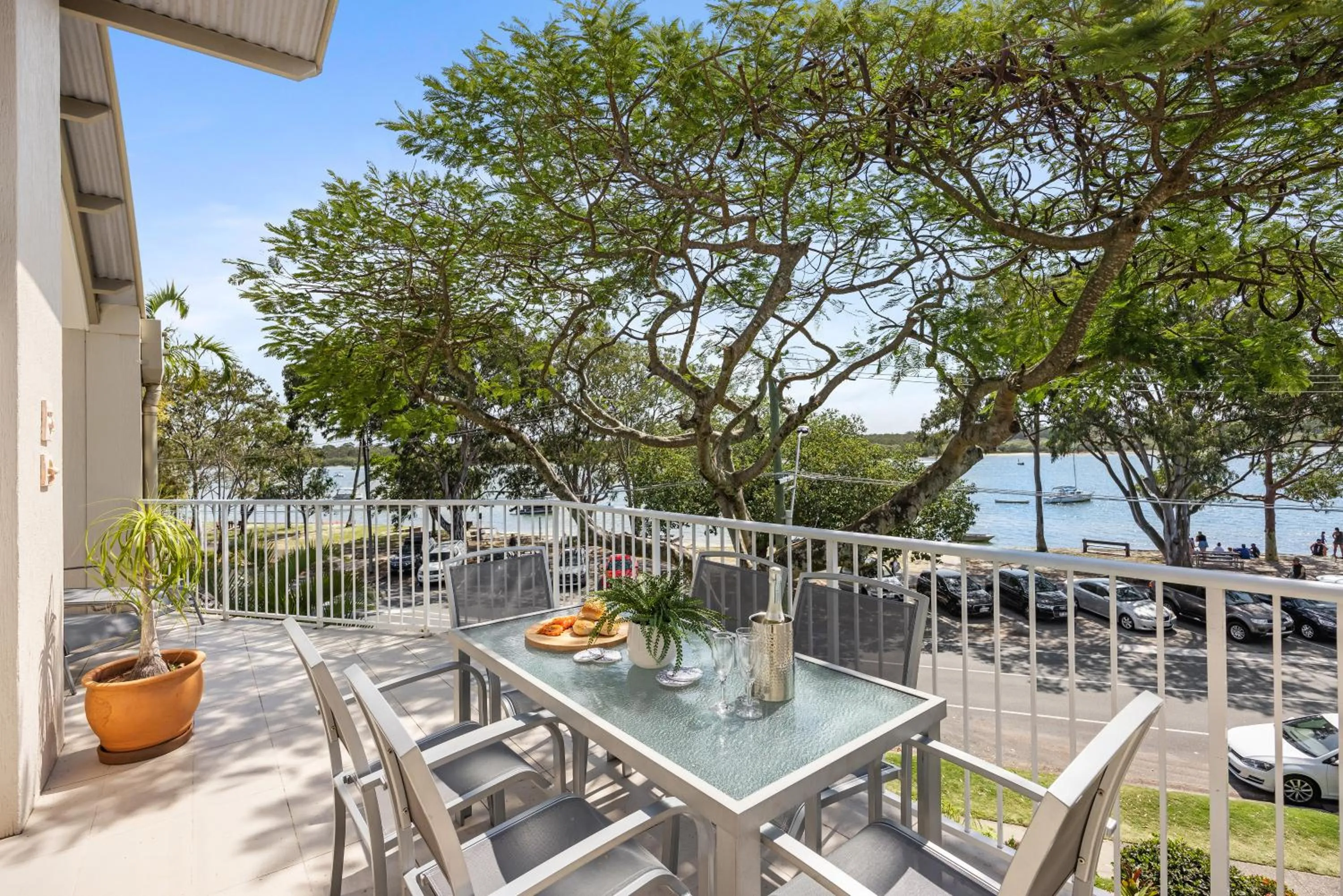 Noosa Outrigger Beach Resort