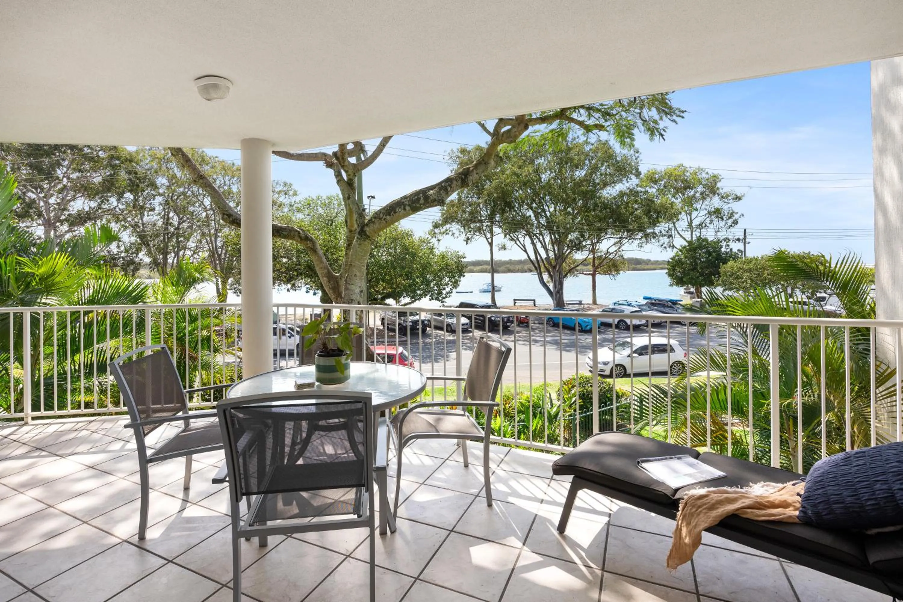 Noosa Outrigger Beach Resort