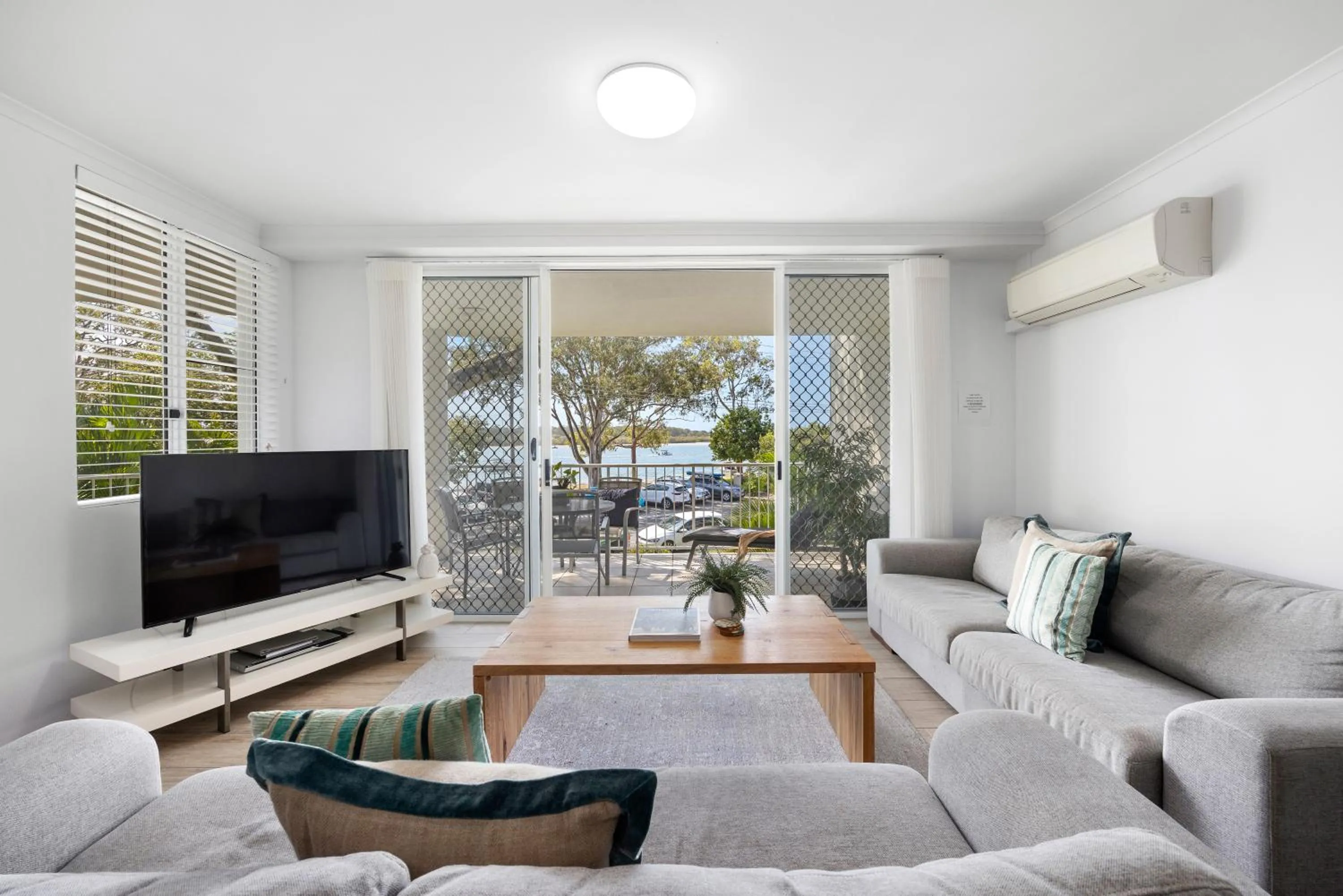 Noosa Outrigger Beach Resort