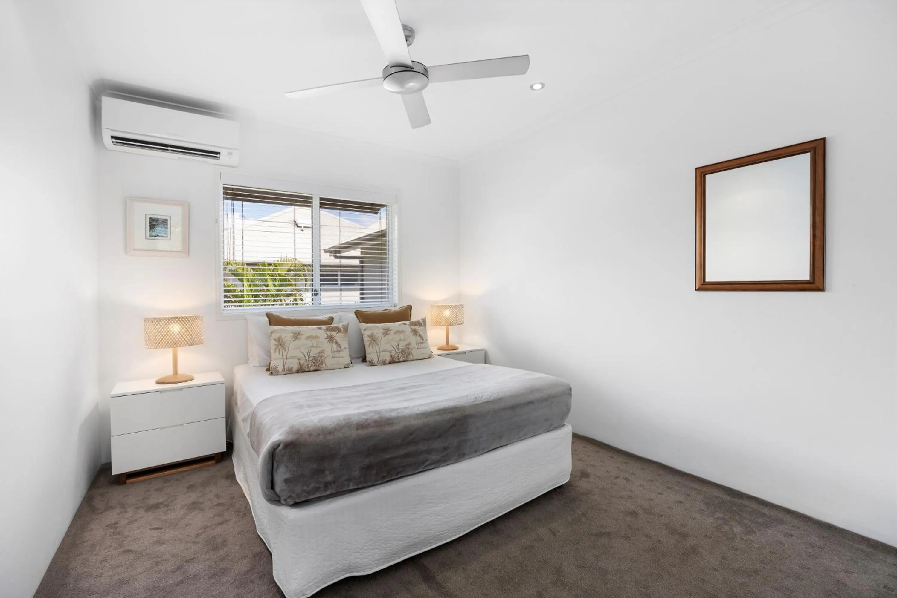 Bed in Noosa Outrigger Beach Resort