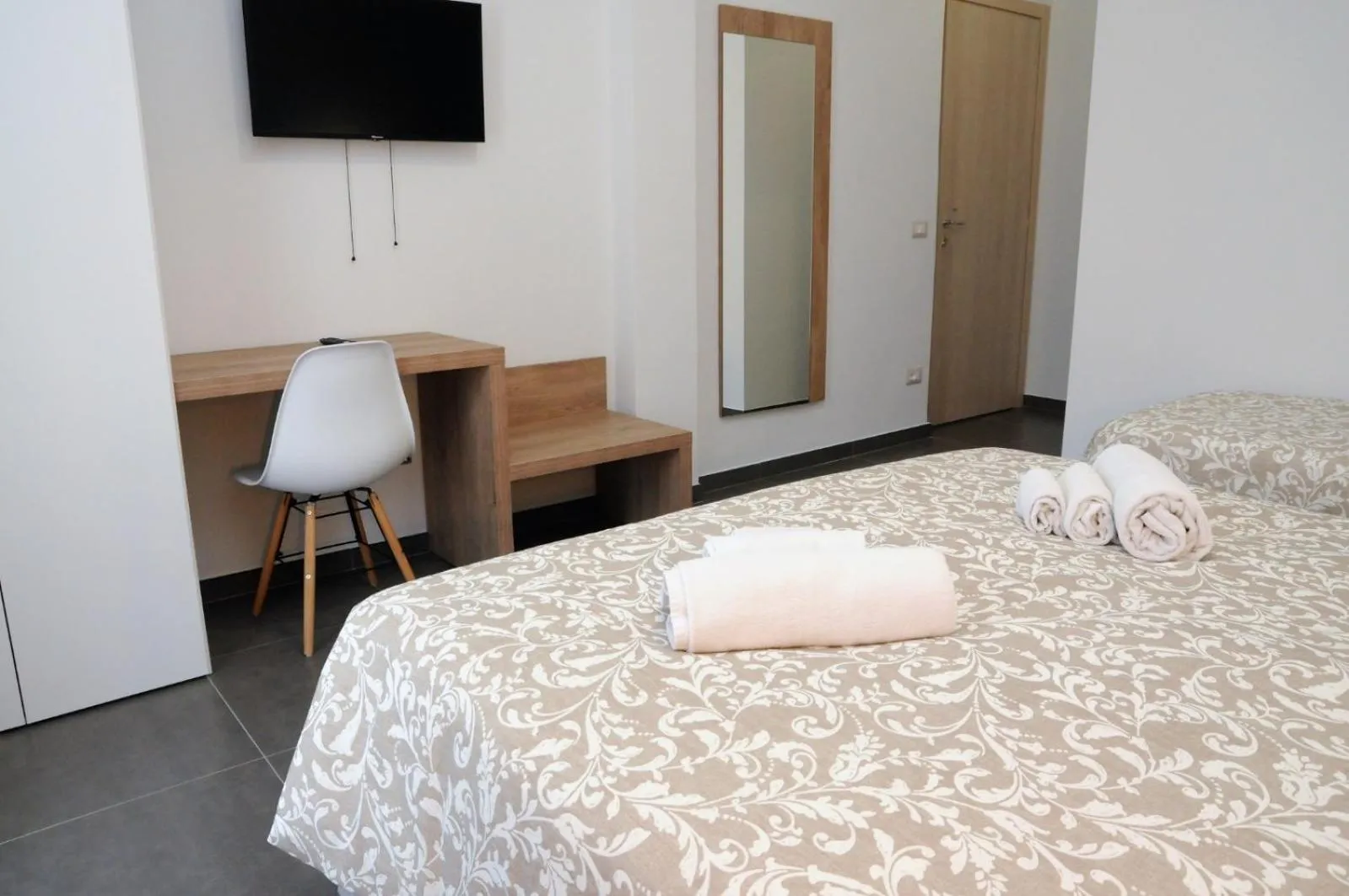 Bed in NEW Casa Corvaja