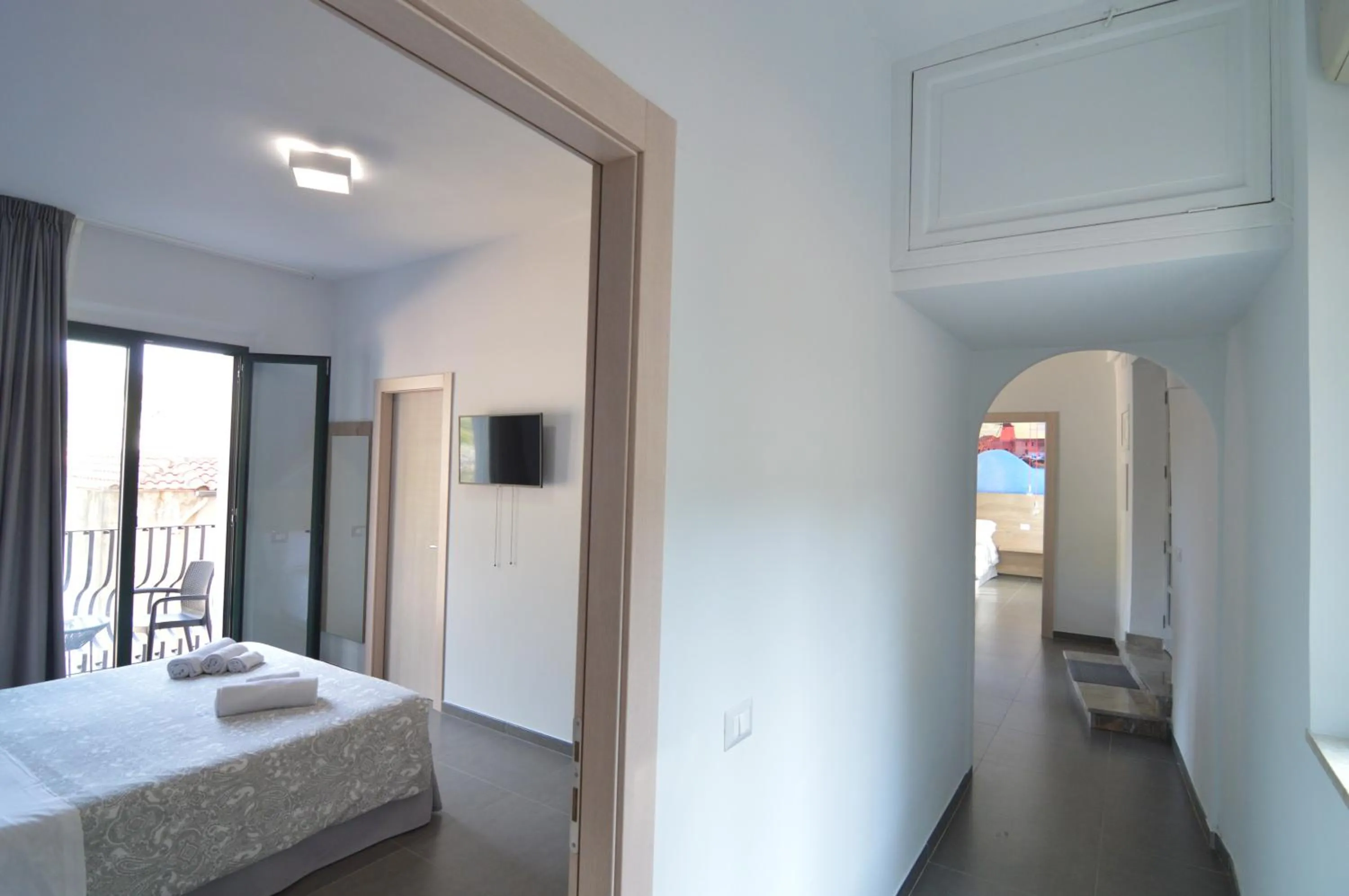 Bed in NEW Casa Corvaja