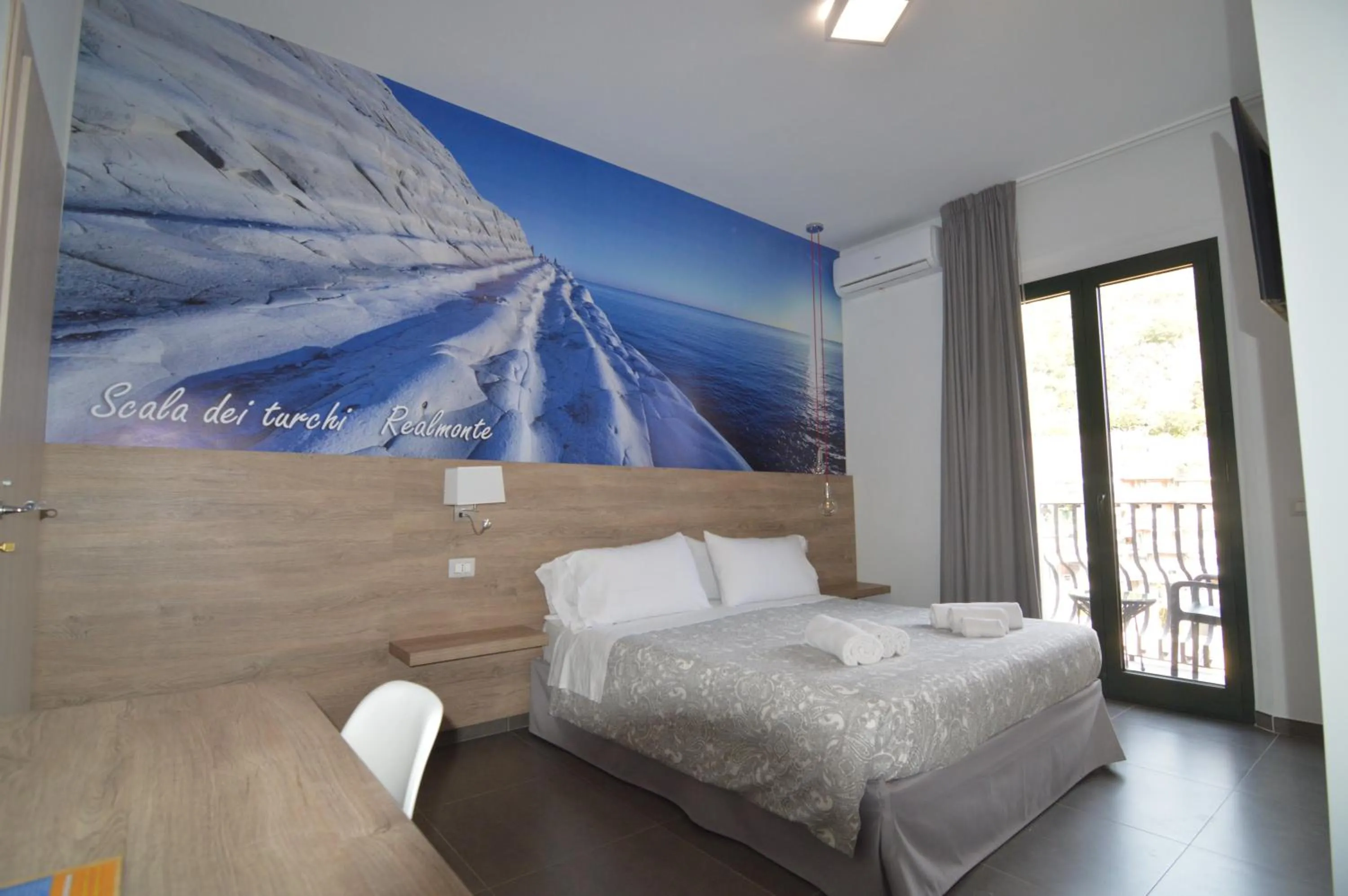 Bed in NEW Casa Corvaja