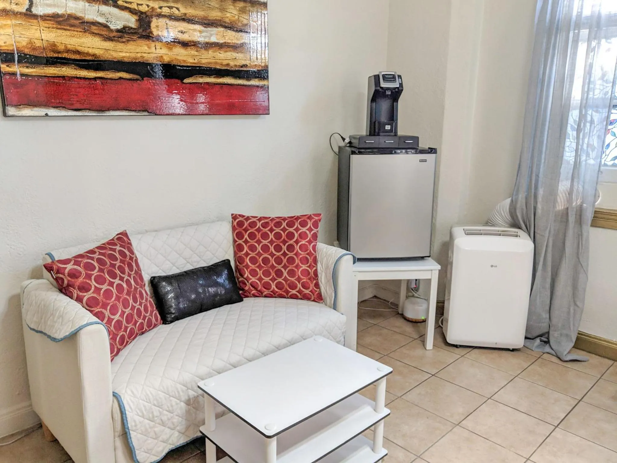 Seating area in Casa Bonita Apartments