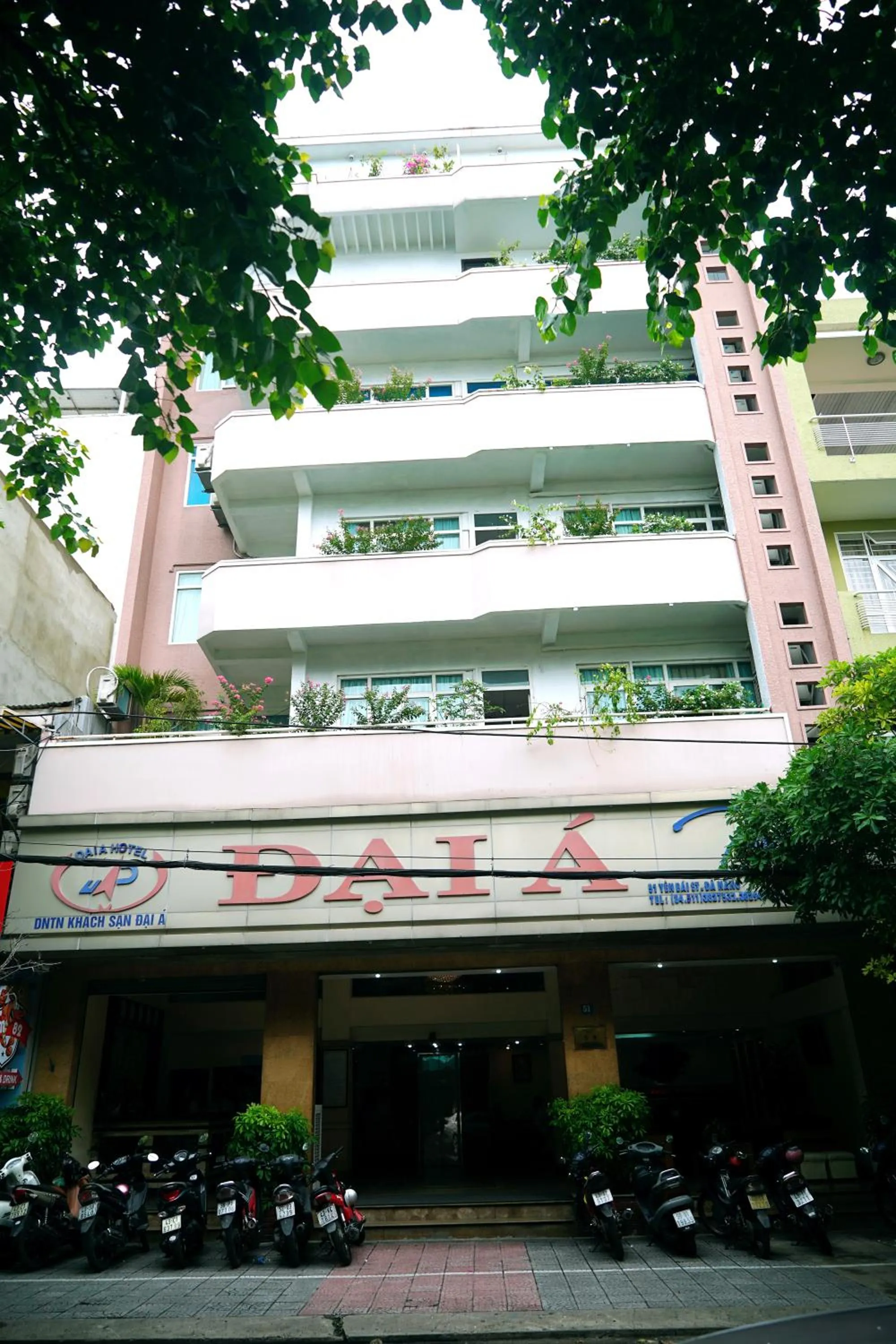 Facade/entrance in Dai A Hotel