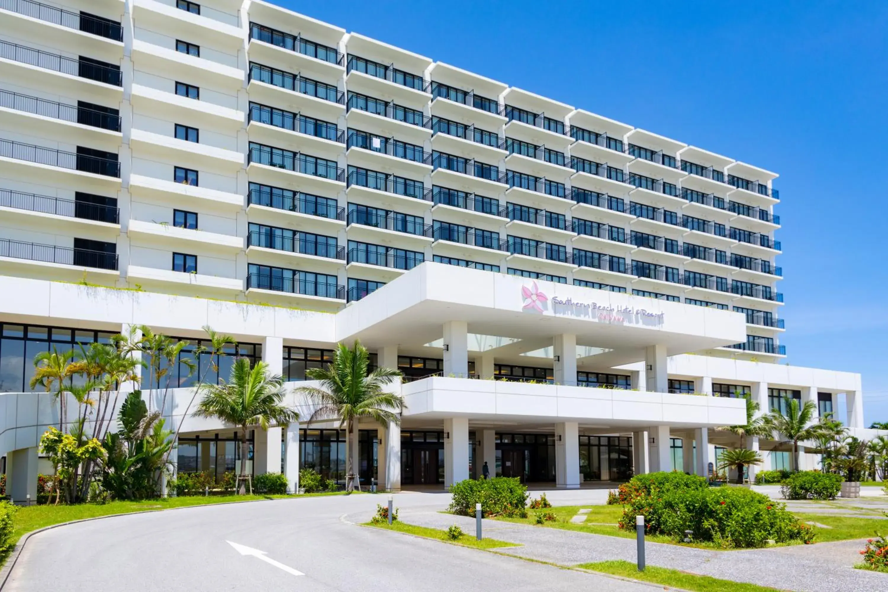 Property building in Southern Beach Hotel & Resort Property building in Southern Beach Hotel & Resort